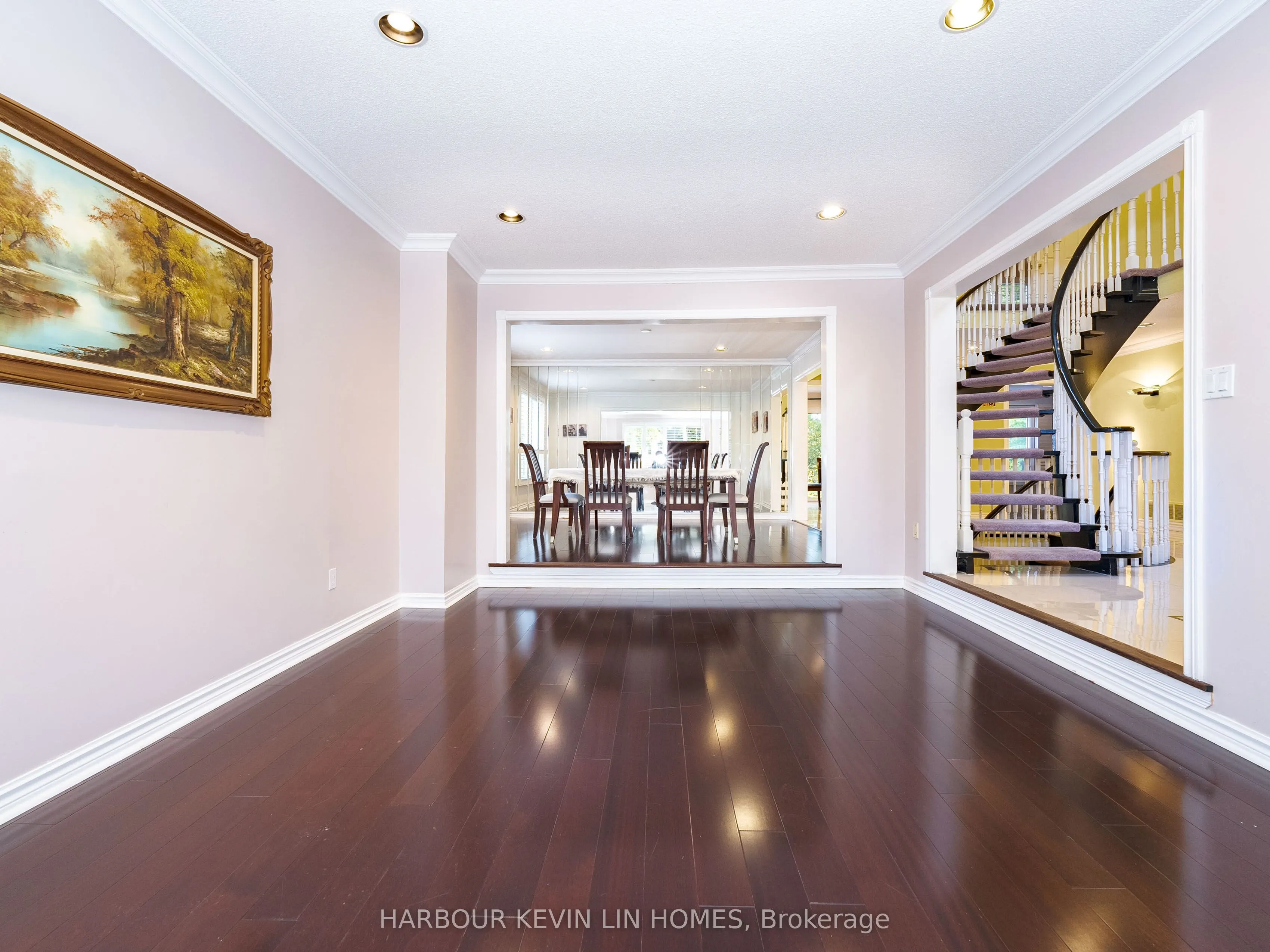 25 Pearl Gate Court