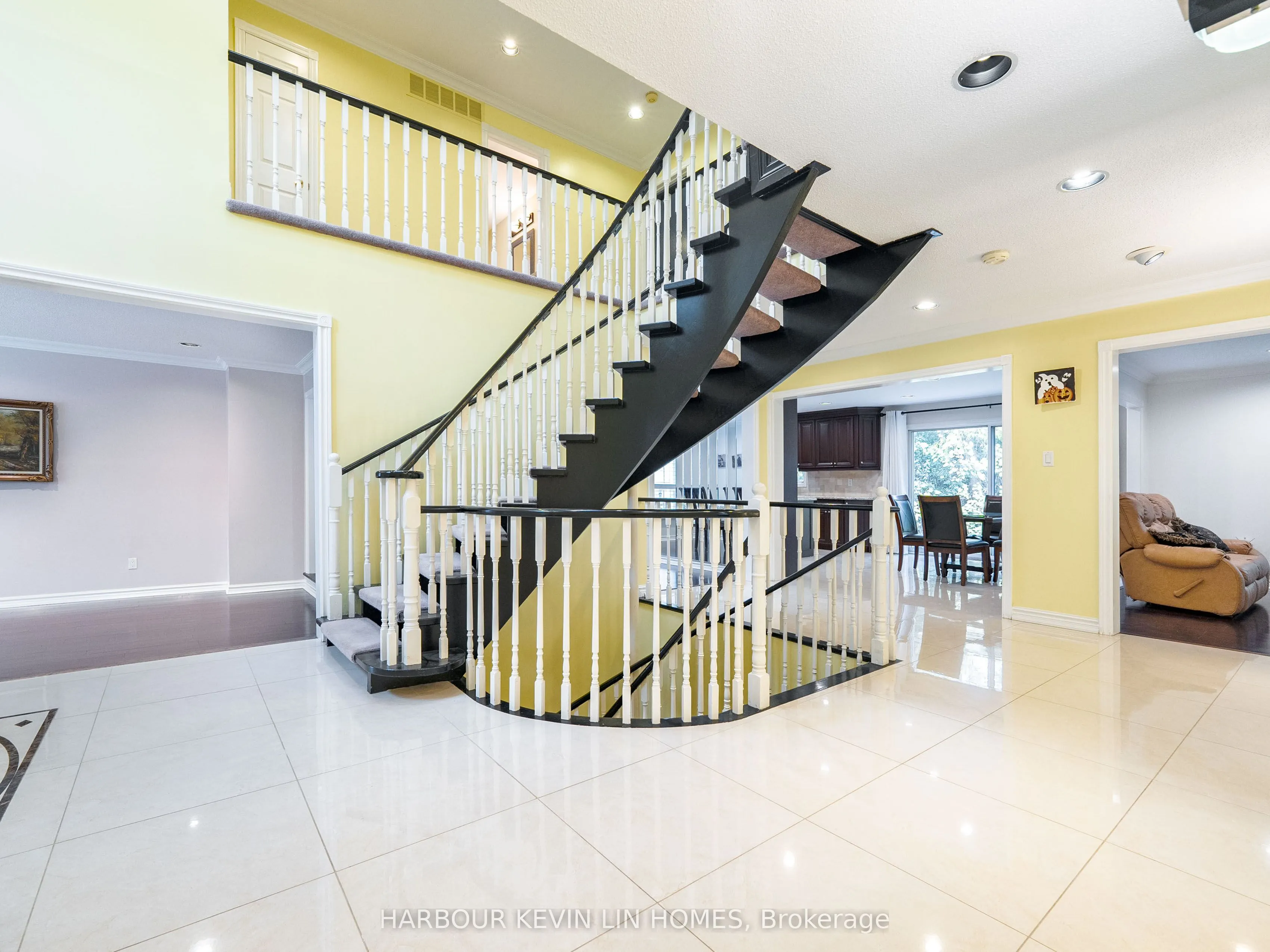 25 Pearl Gate Court