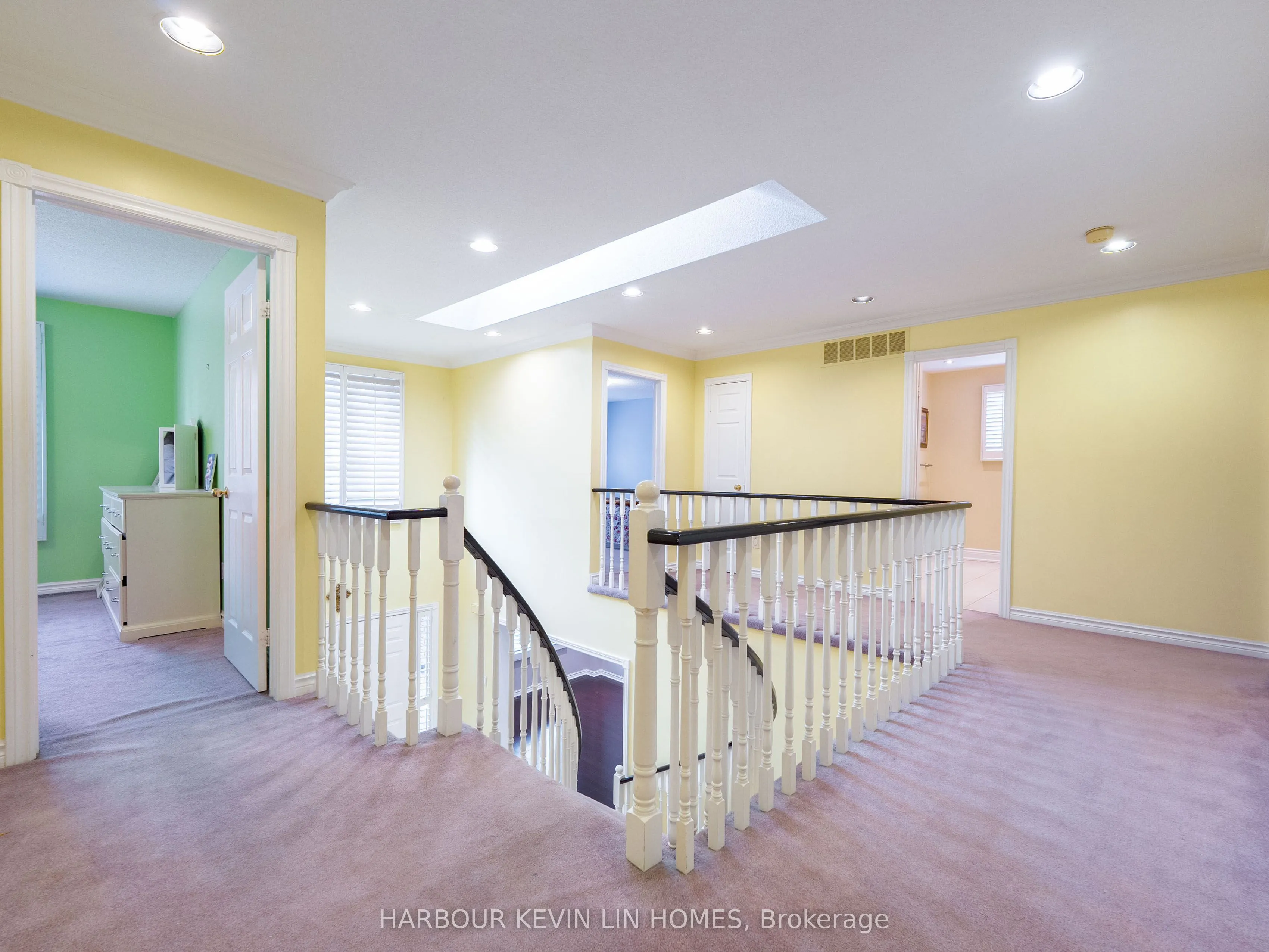 25 Pearl Gate Court
