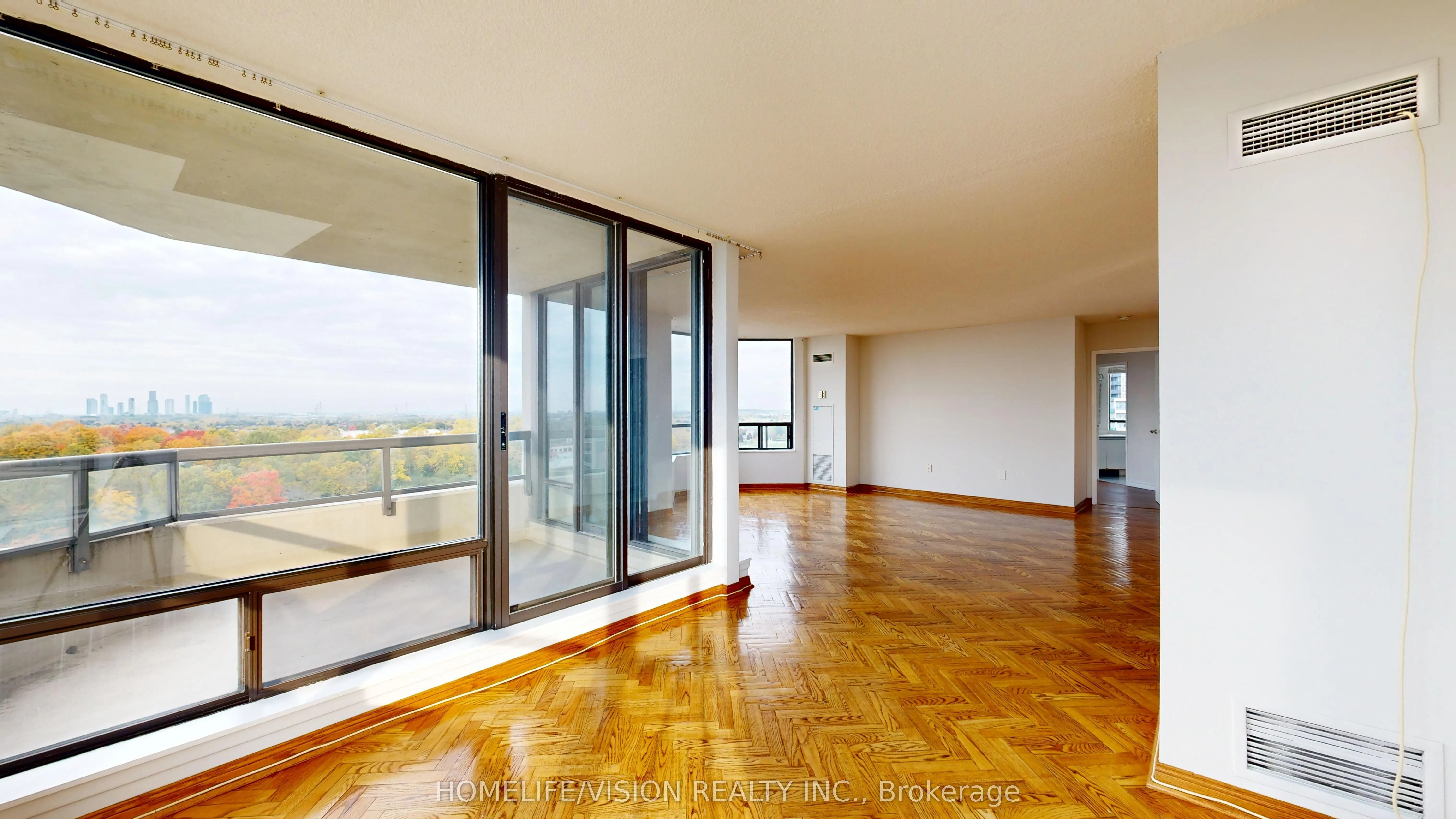 7420 Bathurst Street, #1010