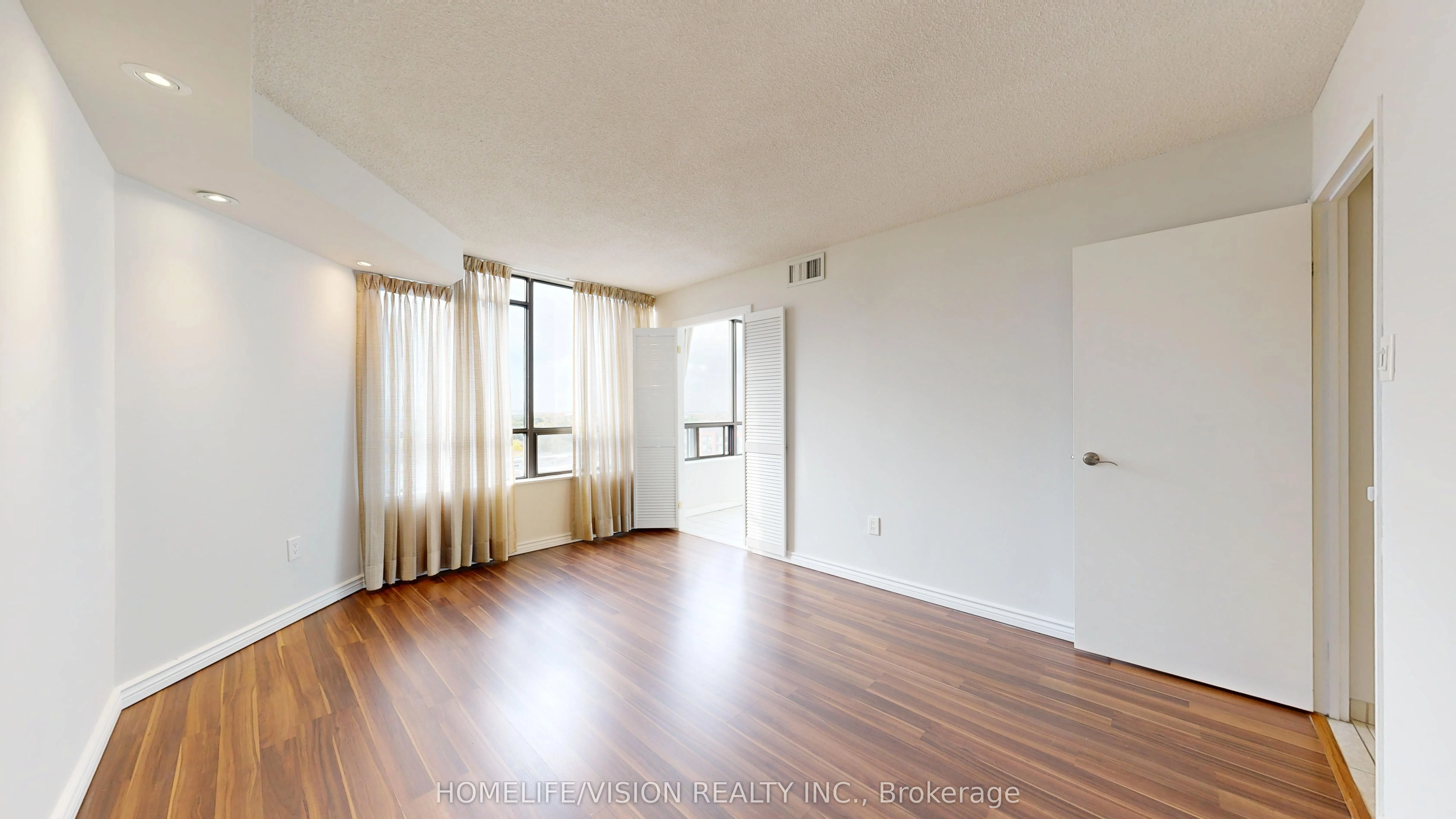 7420 Bathurst Street, #1010
