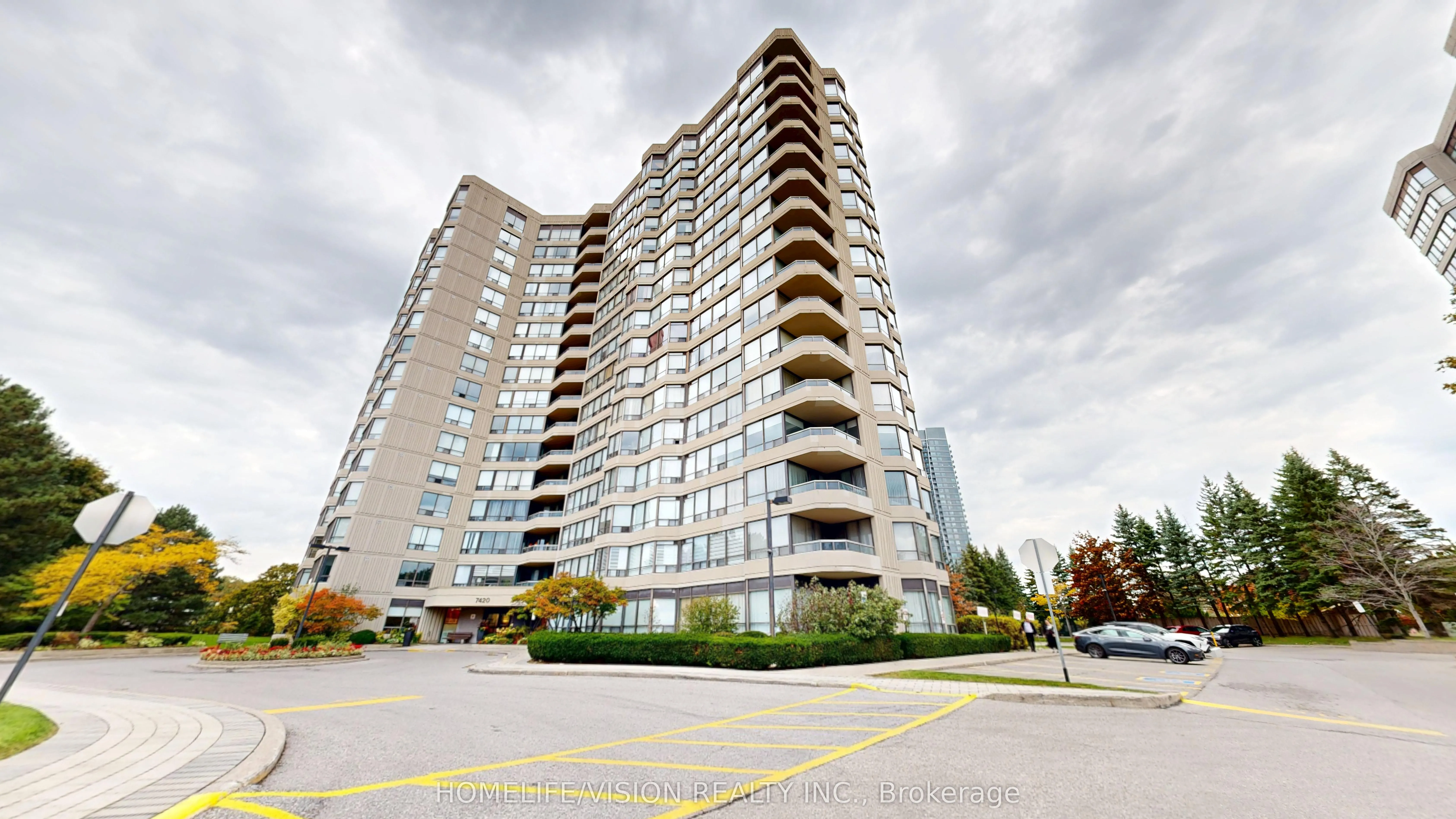 7420 Bathurst Street, #1010