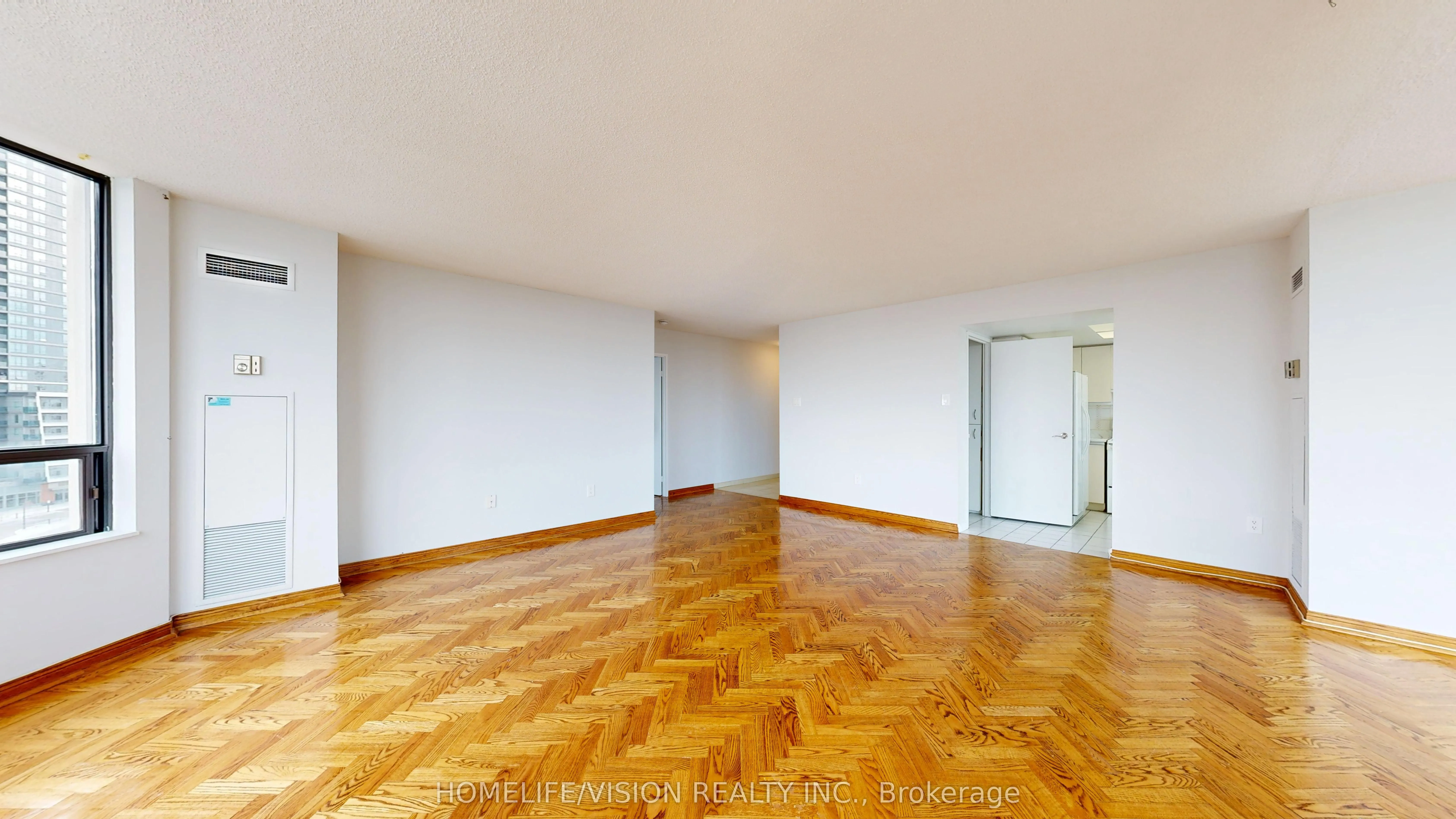 7420 Bathurst Street, #1010