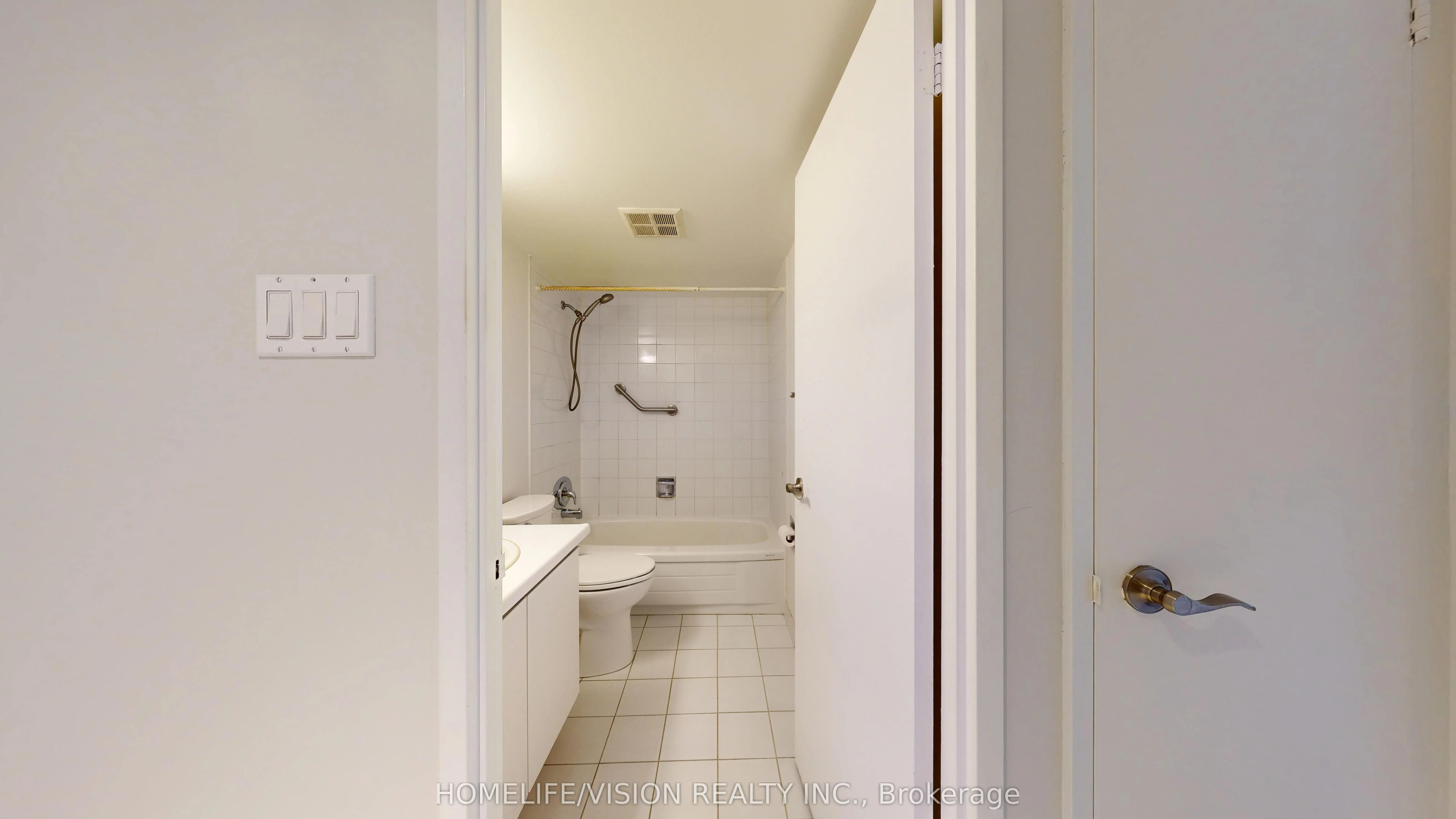 7420 Bathurst Street, #1010