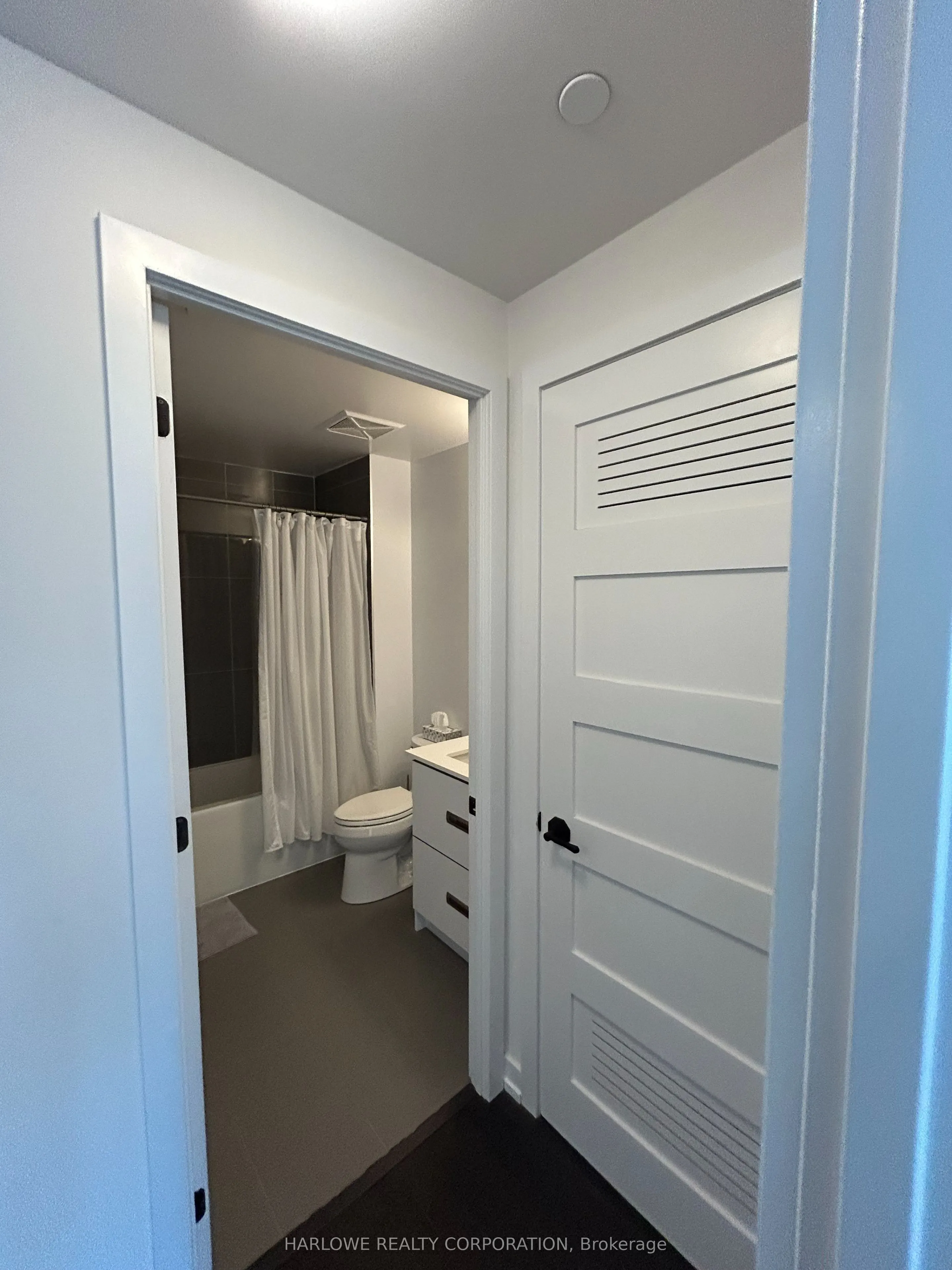 415 Seay Ray Avenue, #249