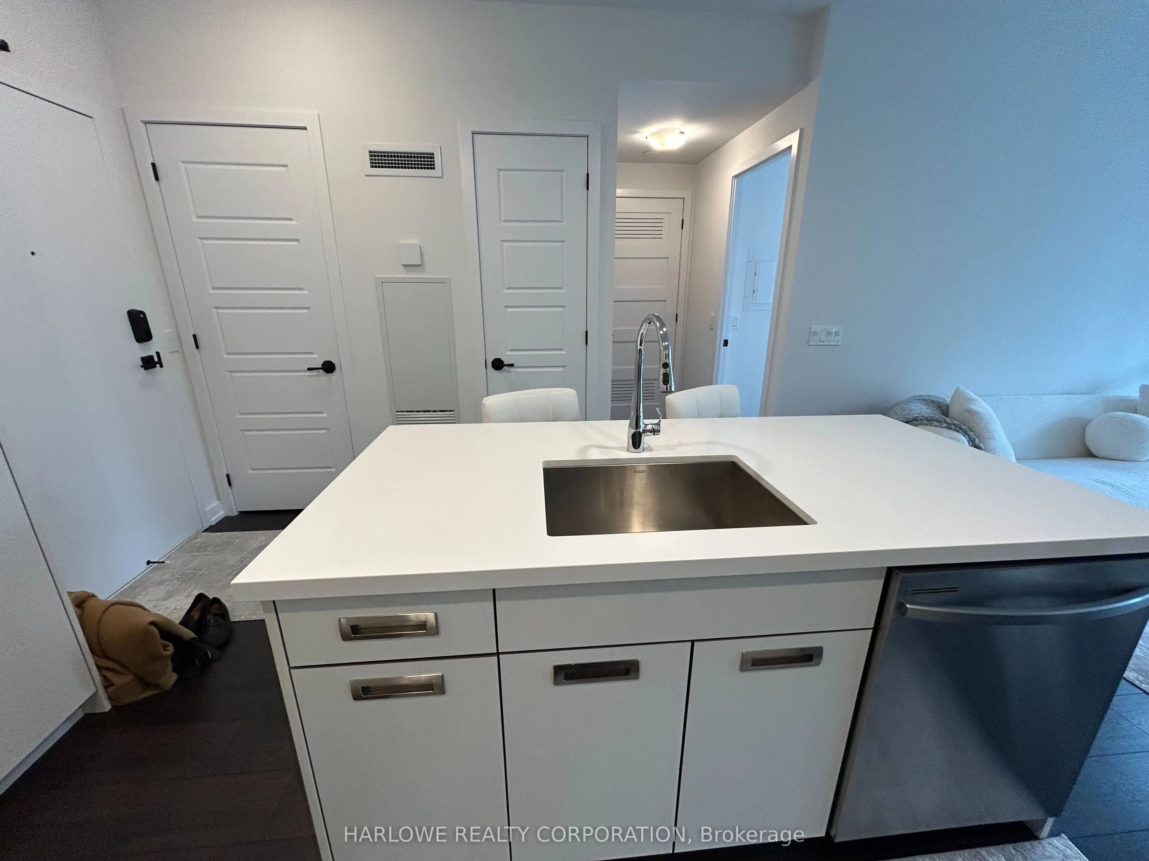 415 Seay Ray Avenue, #249