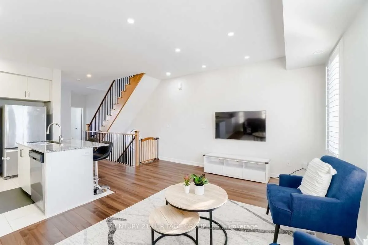 239 Harding Park