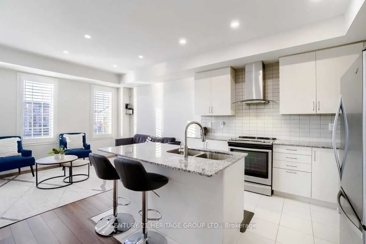 239 Harding Park