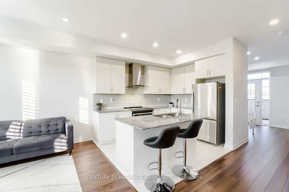 239 Harding Park