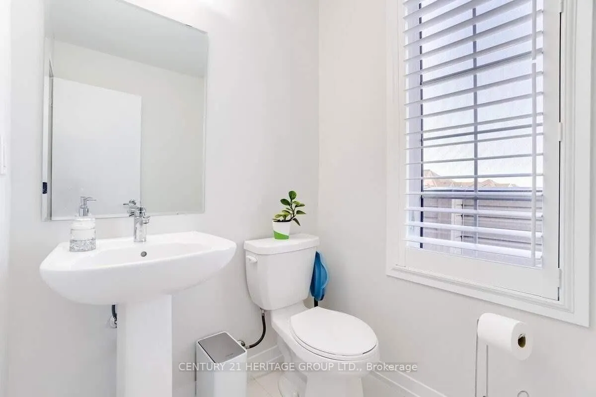 239 Harding Park