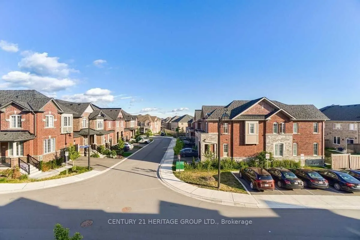 239 Harding Park