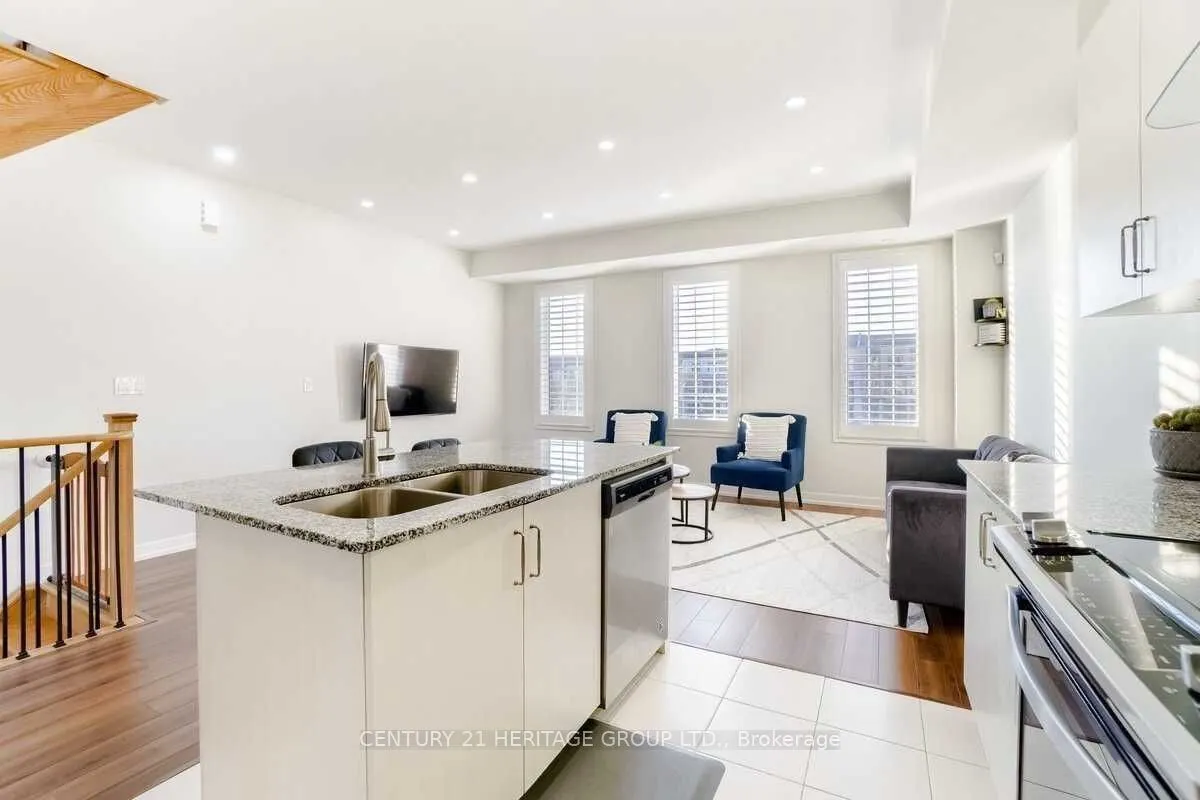 239 Harding Park