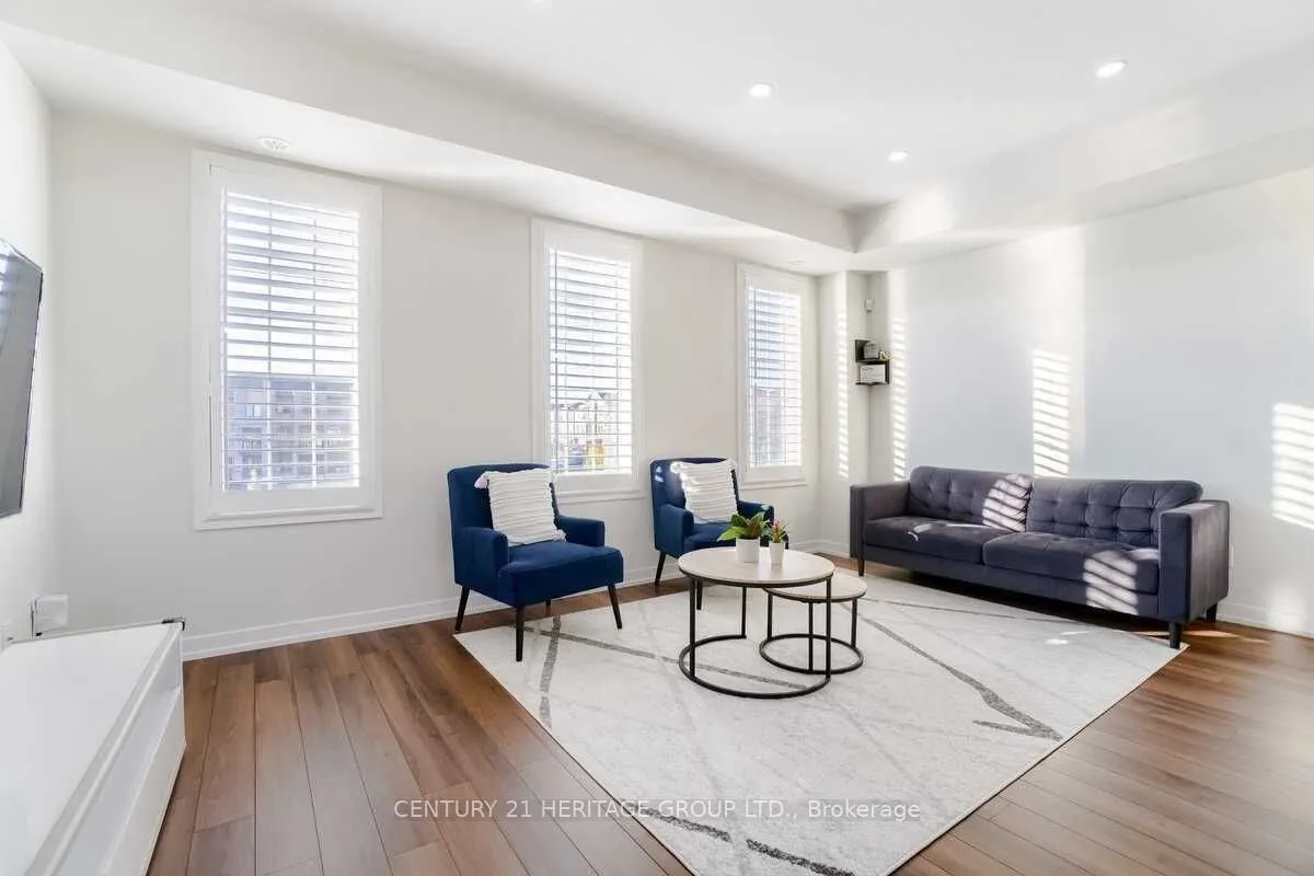 239 Harding Park
