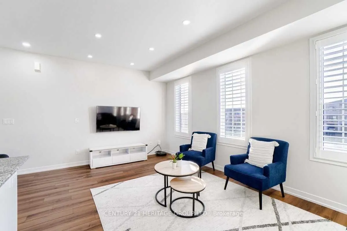 239 Harding Park
