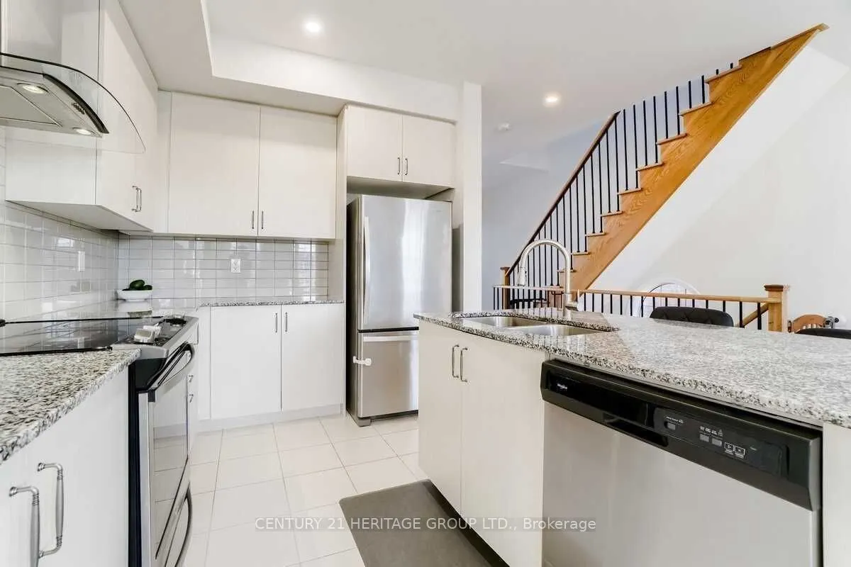 239 Harding Park