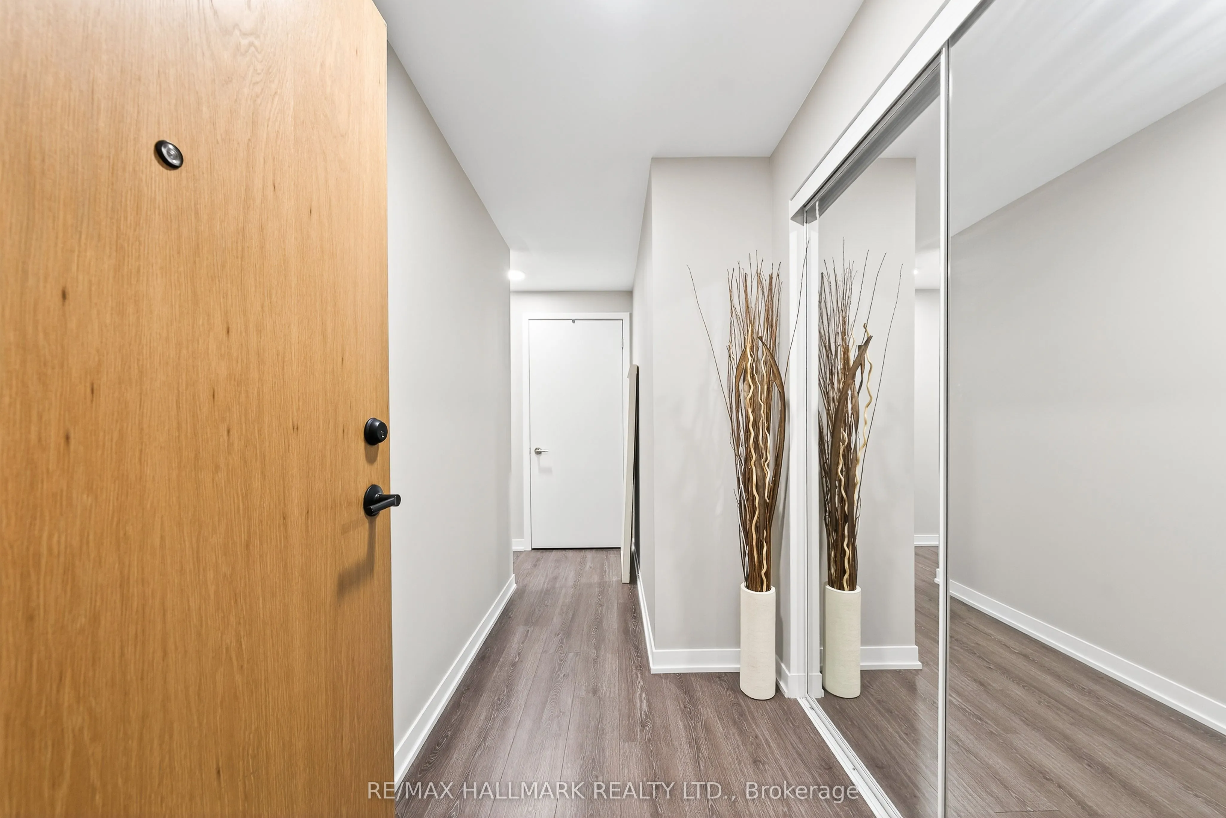 7950 Bathurst Street, #901