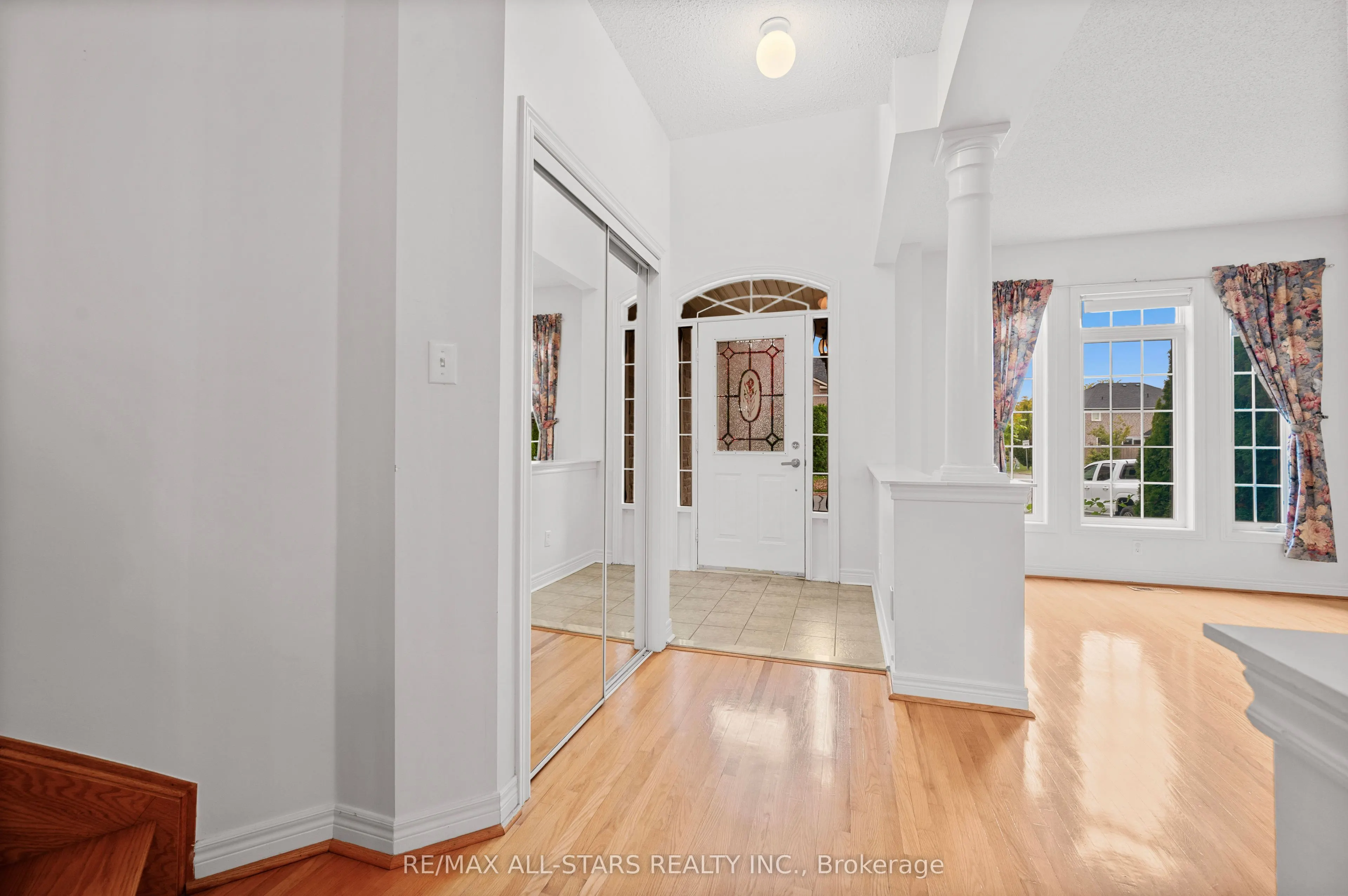 9 Wood Thrush Avenue