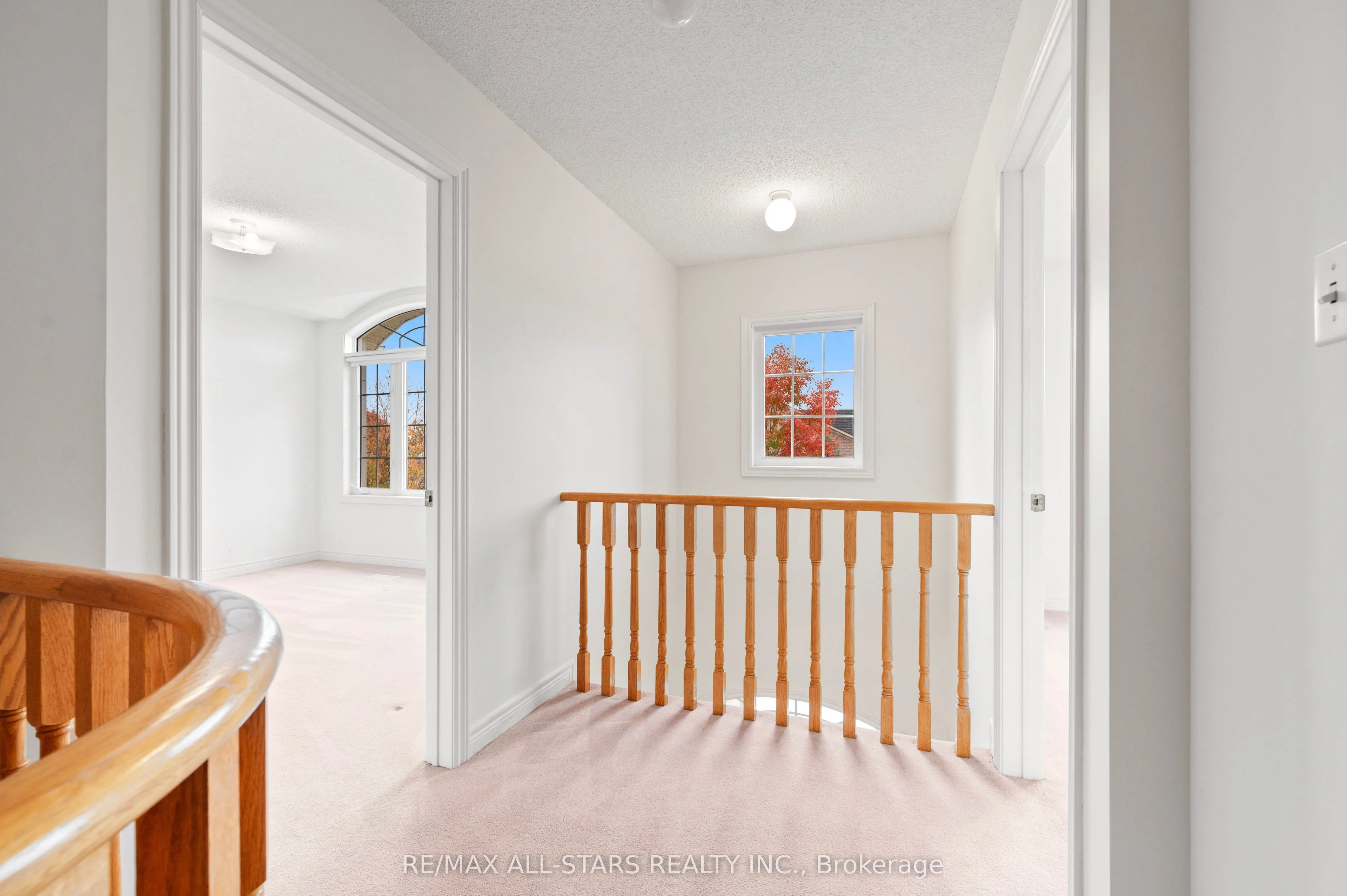 9 Wood Thrush Avenue