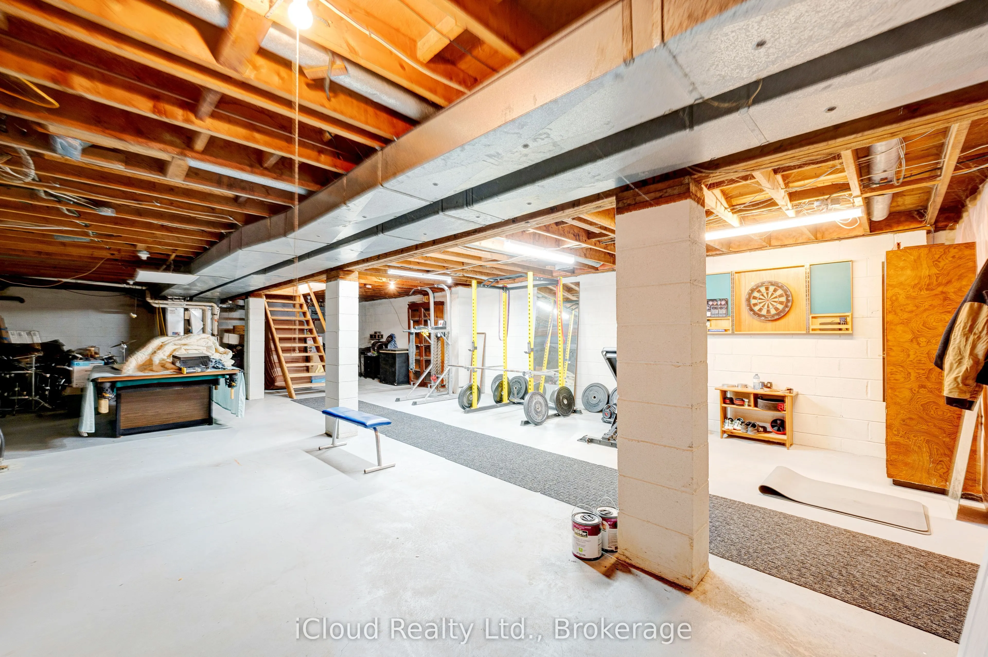 22186 Kennedy Road
