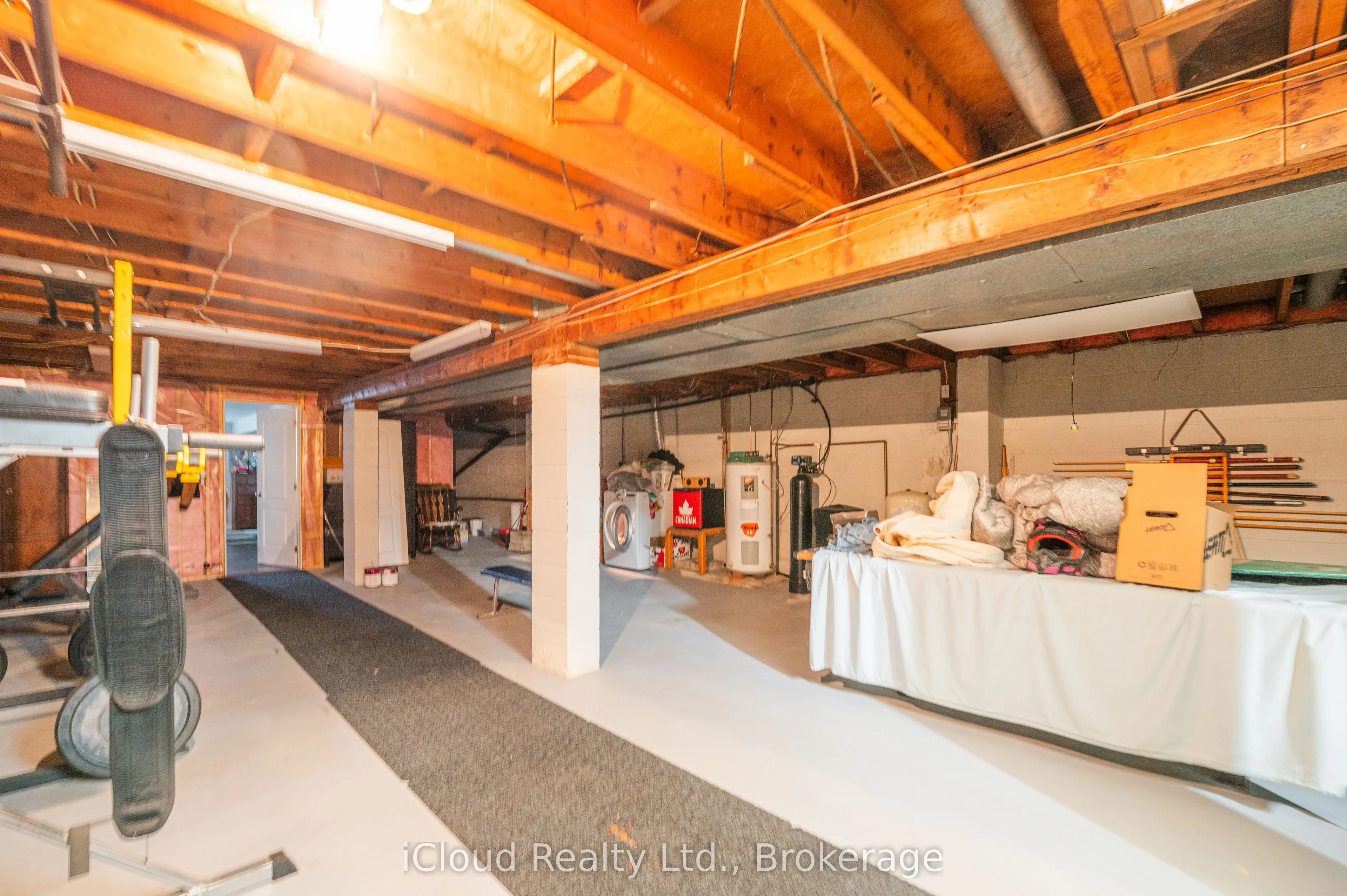 22186 Kennedy Road
