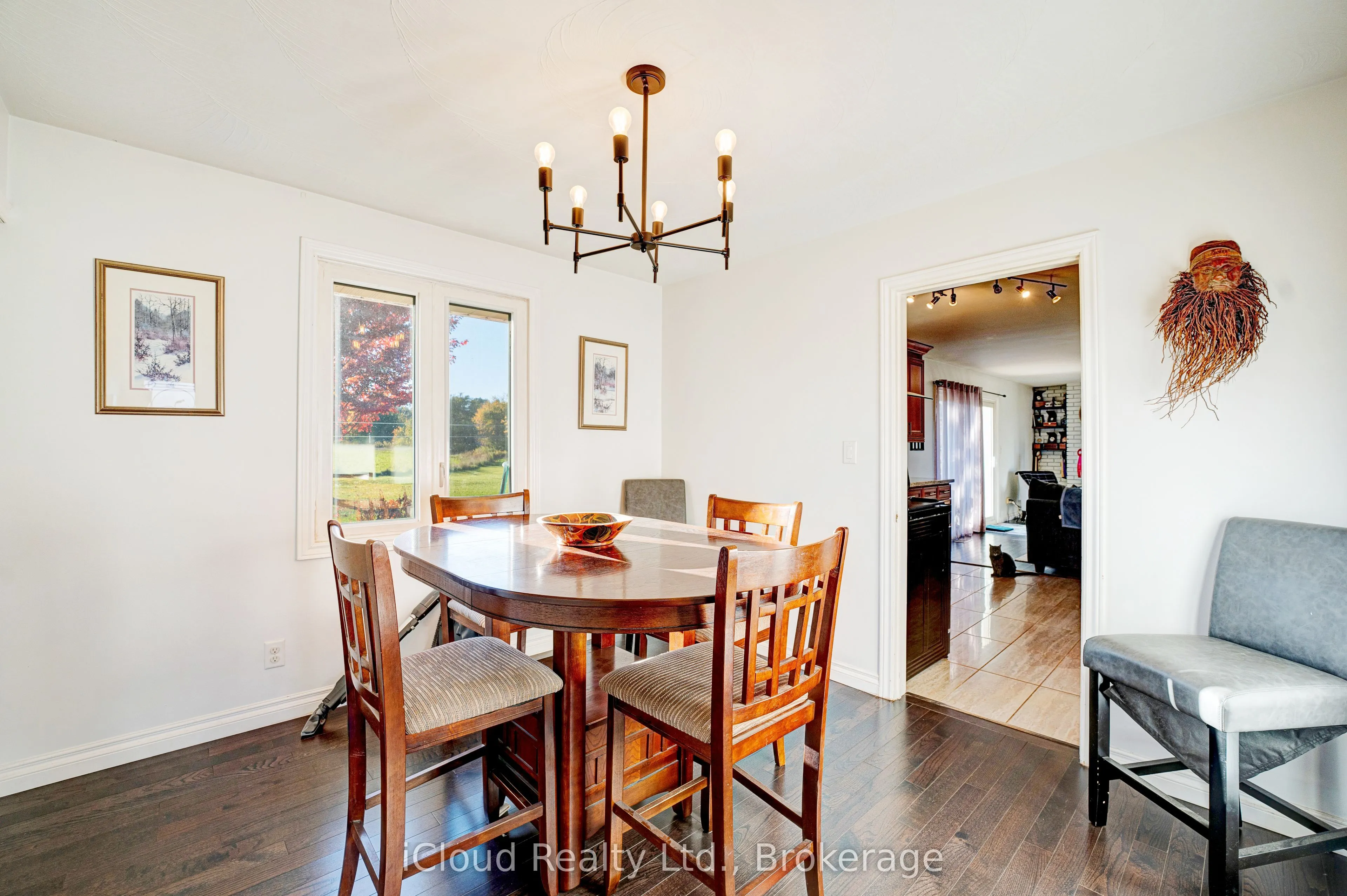 22186 Kennedy Road