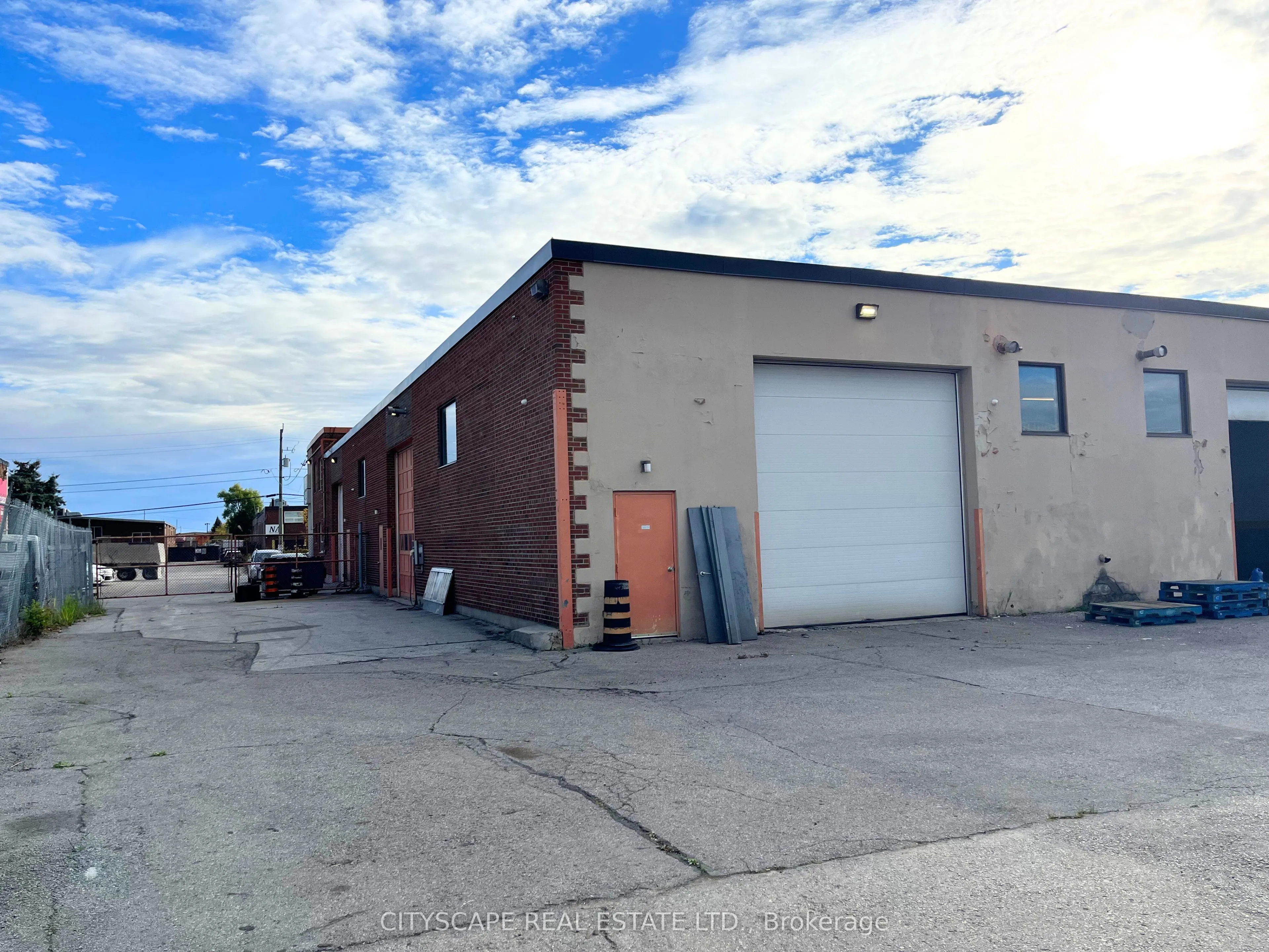 220 Creditstone Road