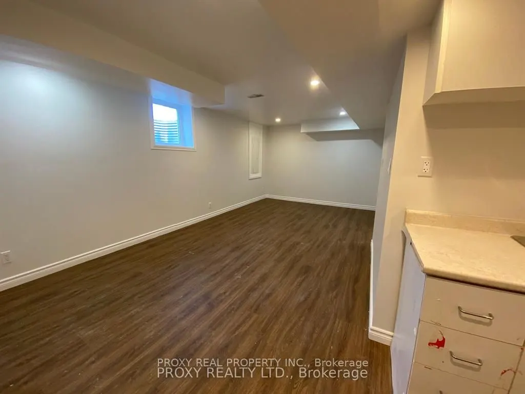 79 Mullen Drive, #Bachelor