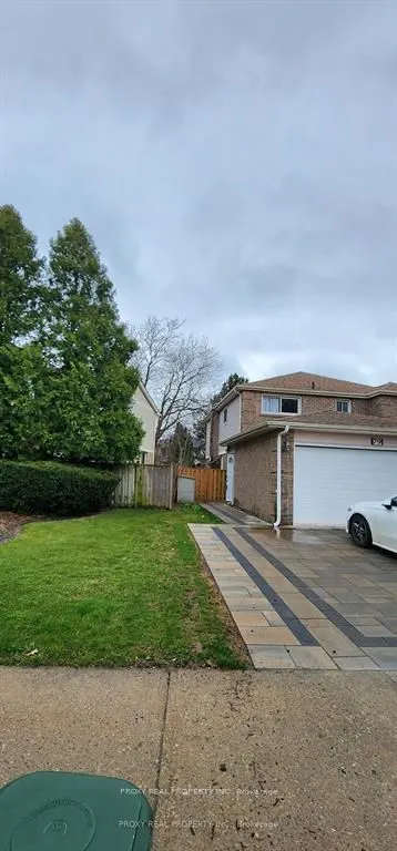 79 Mullen Drive, #Bachelor