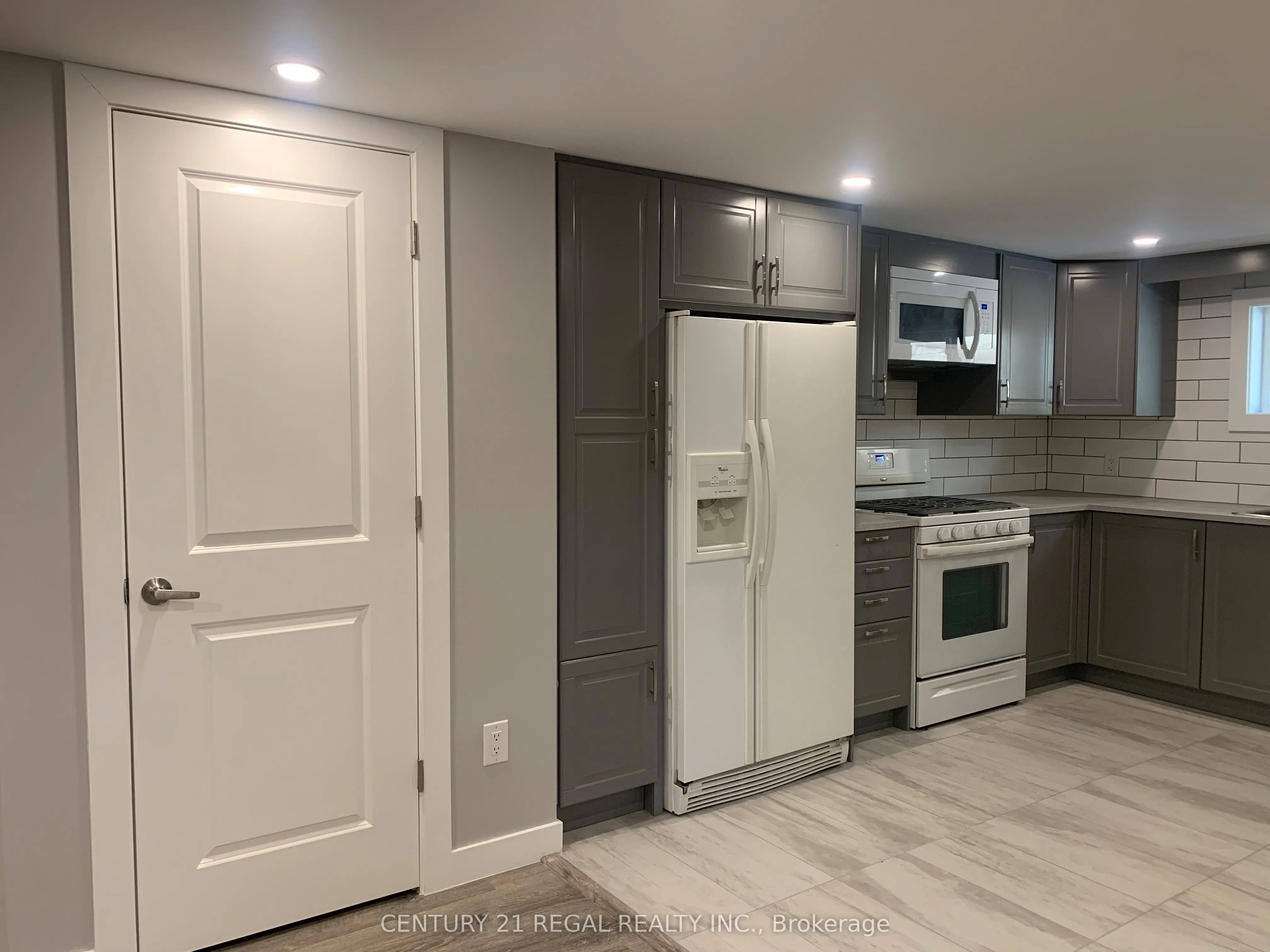 686 Woodbridge Avenue, #Bsmt