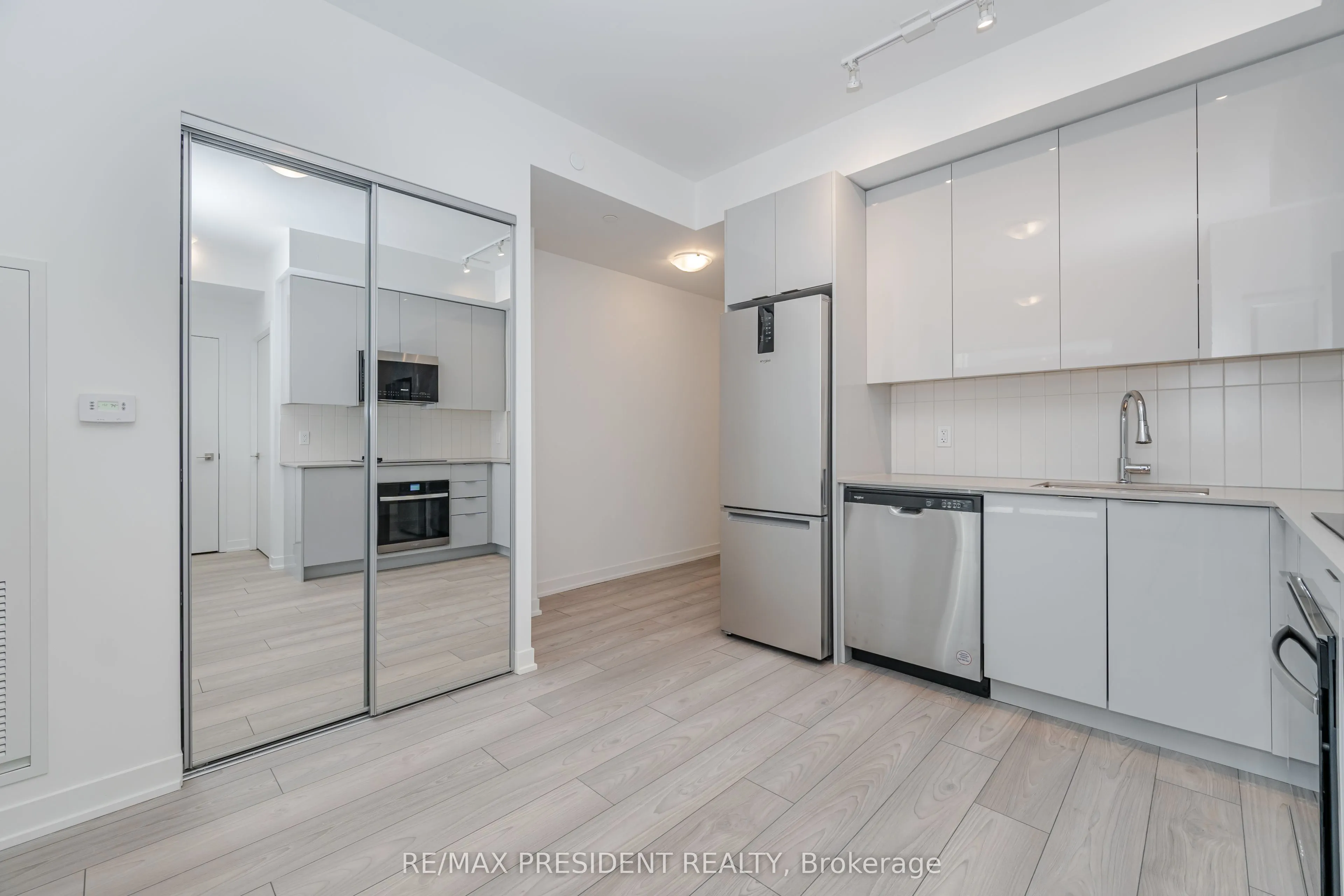 474 CALDARI Road, #501