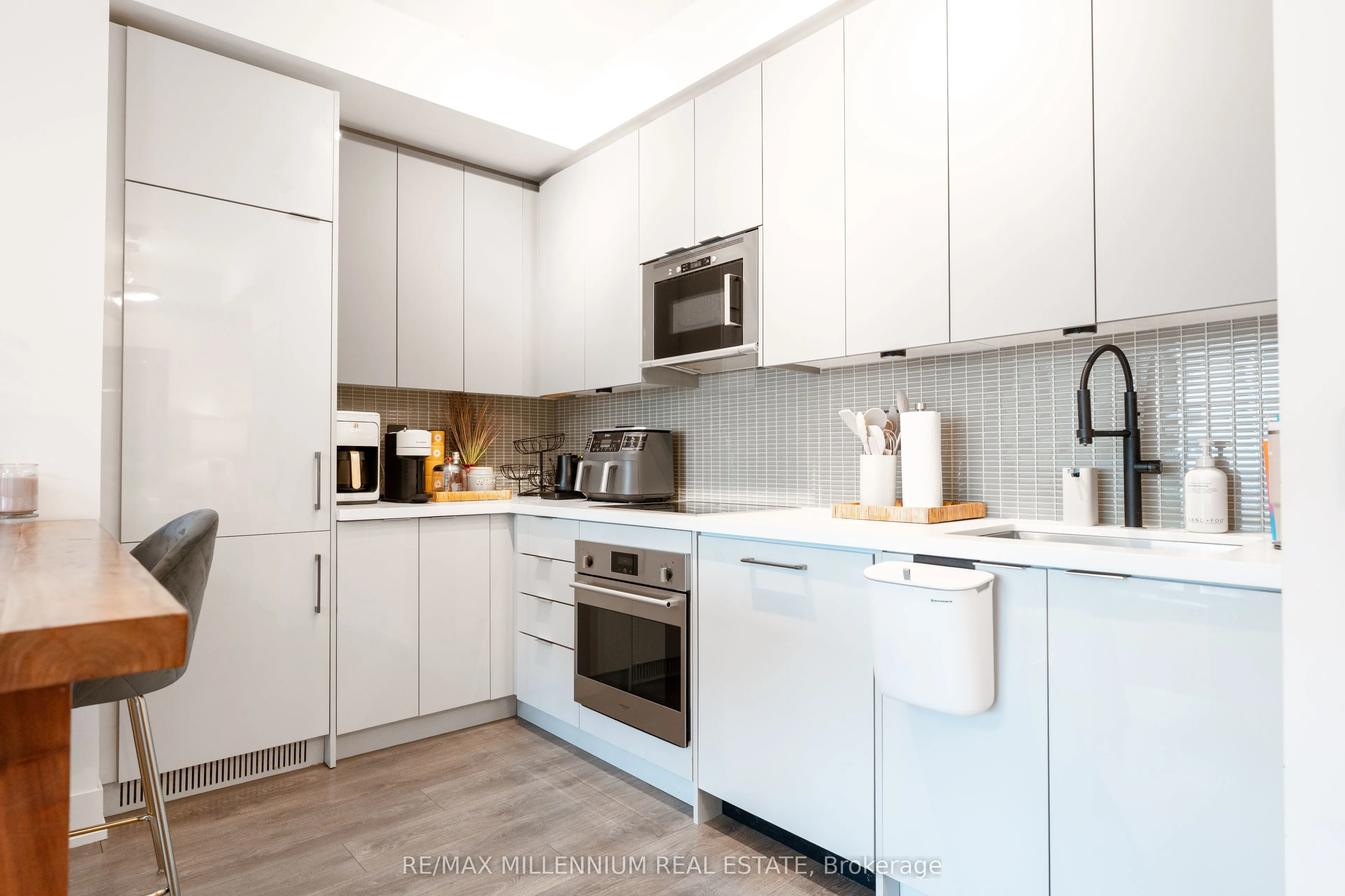 2908 Highway 7 Road, #3103