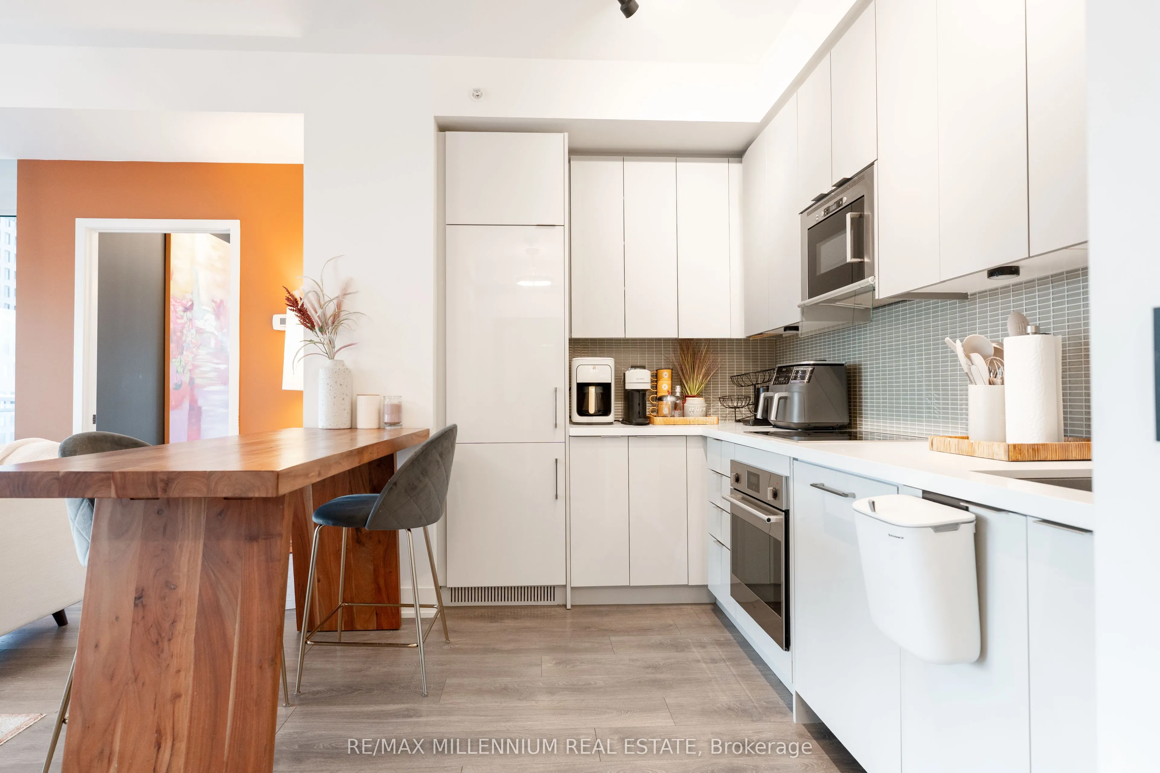 2908 Highway 7 Road, #3103