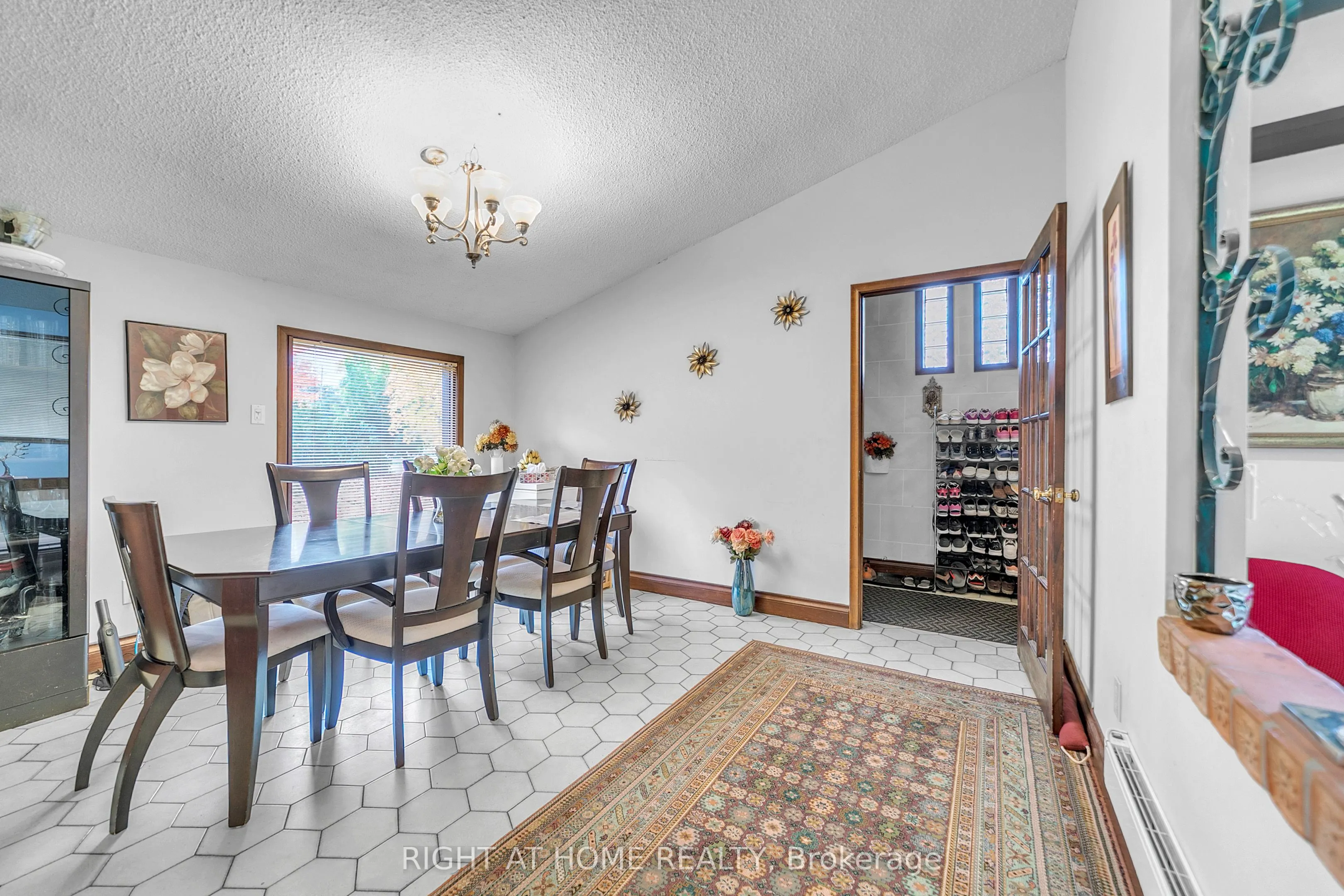 1015 Davis Drive