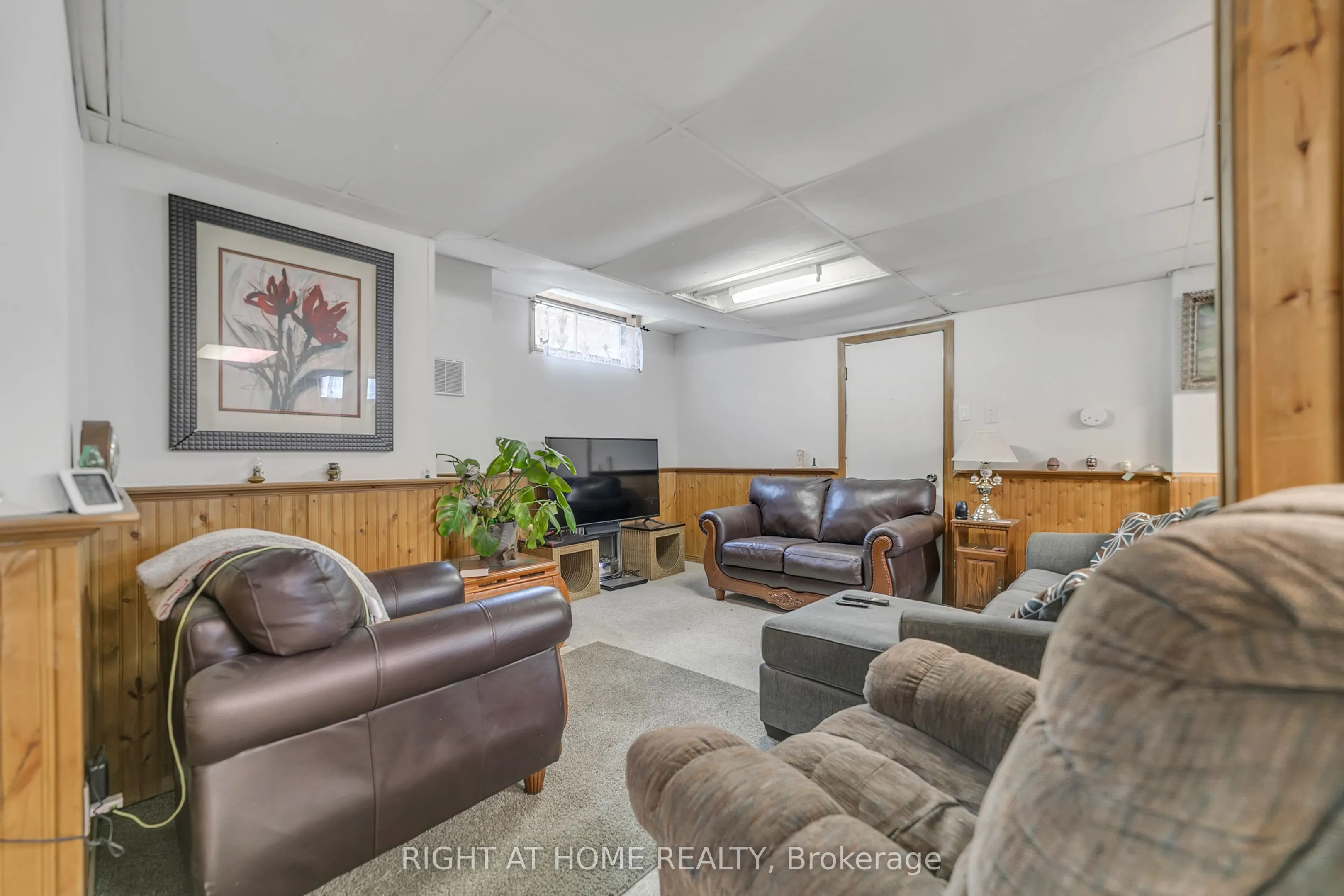 1015 Davis Drive