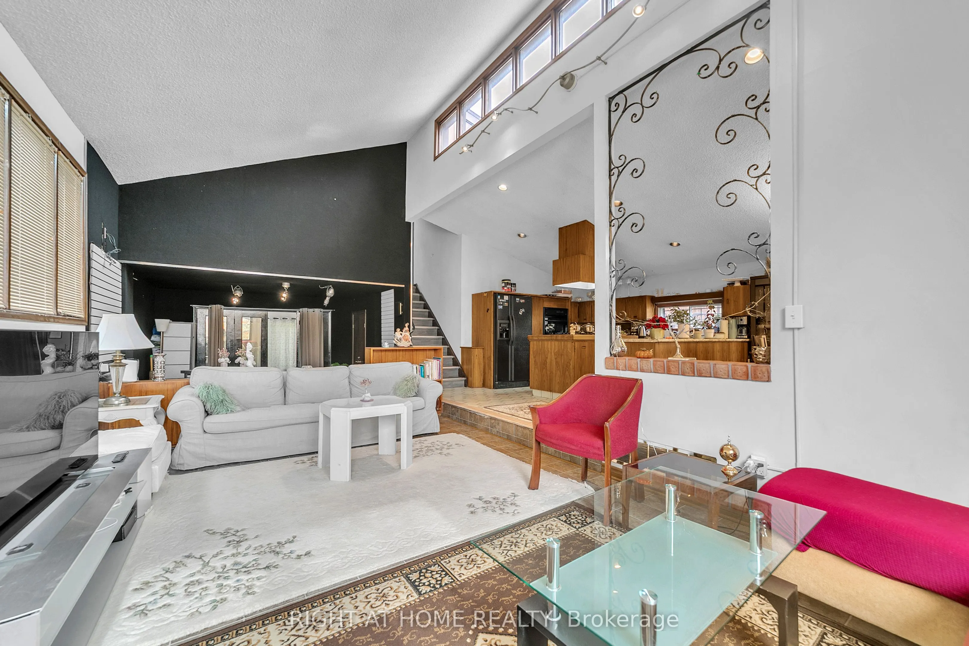 1015 Davis Drive