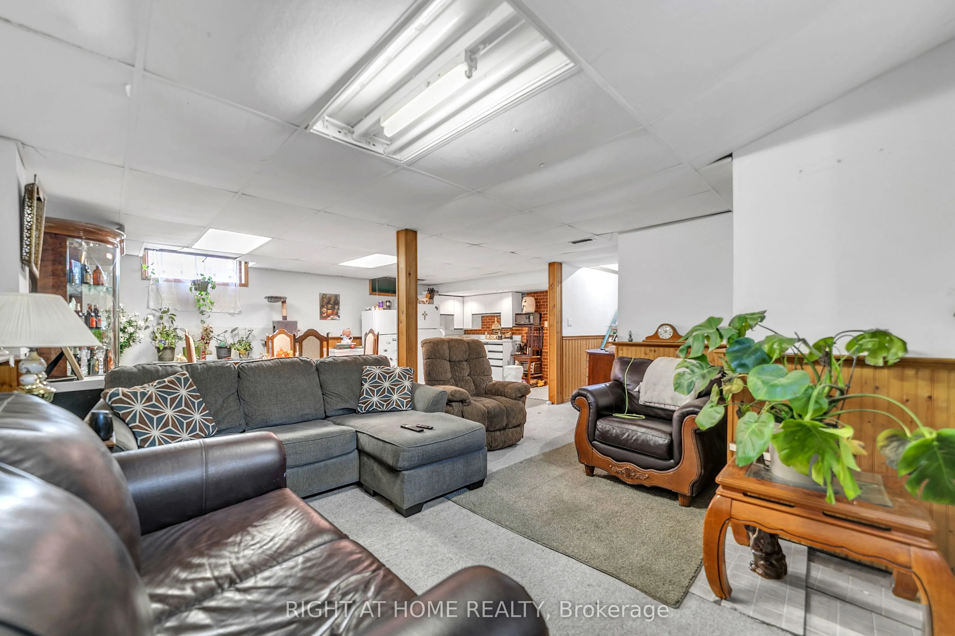 1015 Davis Drive
