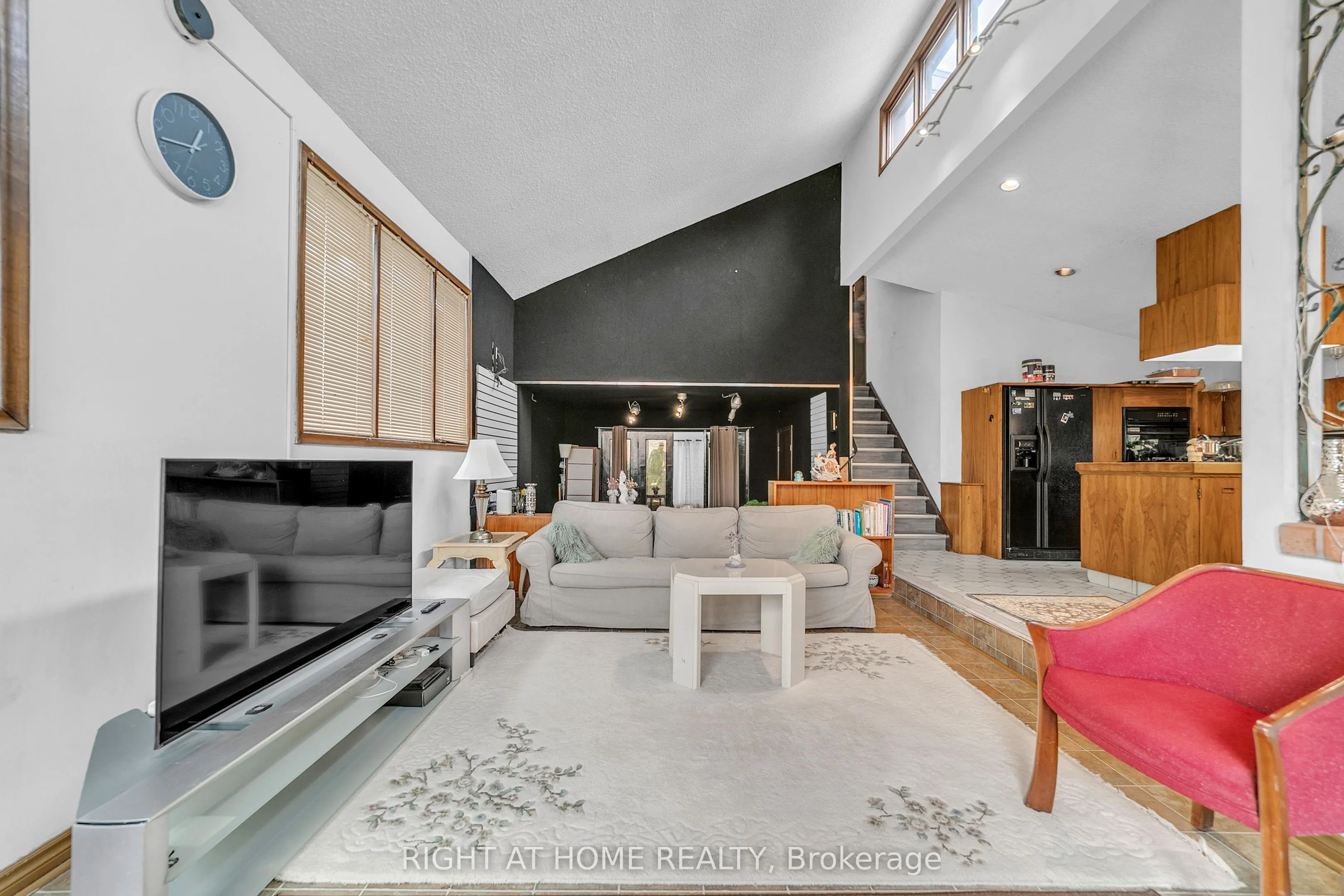 1015 Davis Drive