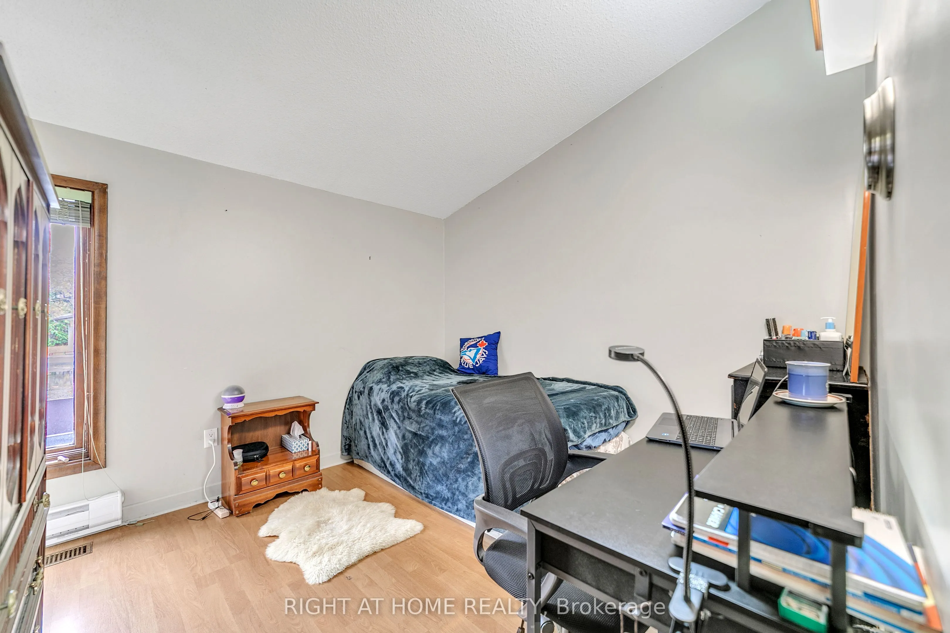 1015 Davis Drive