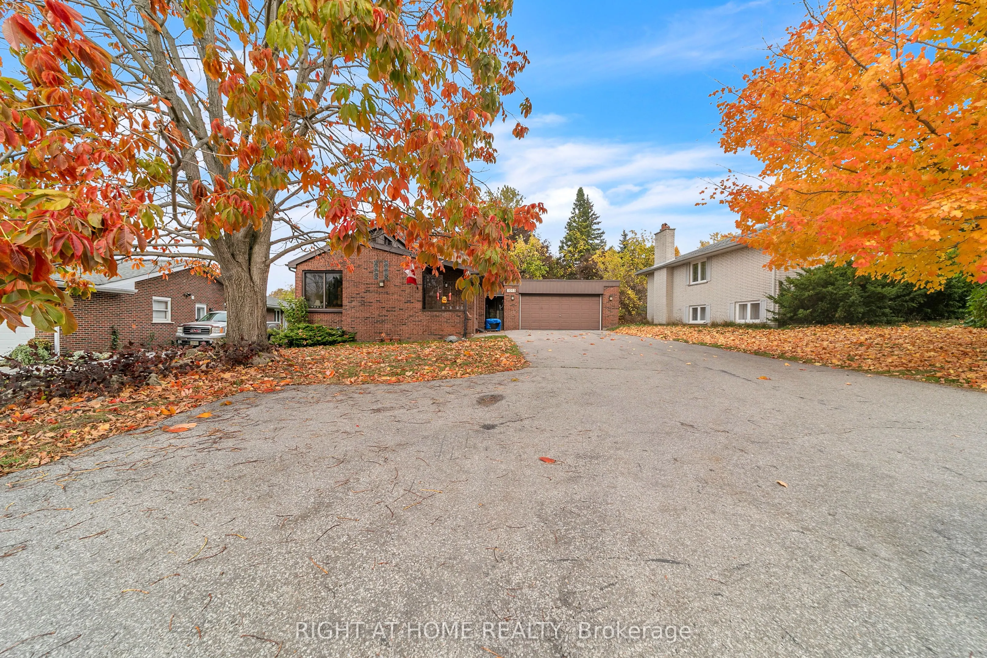 1015 Davis Drive