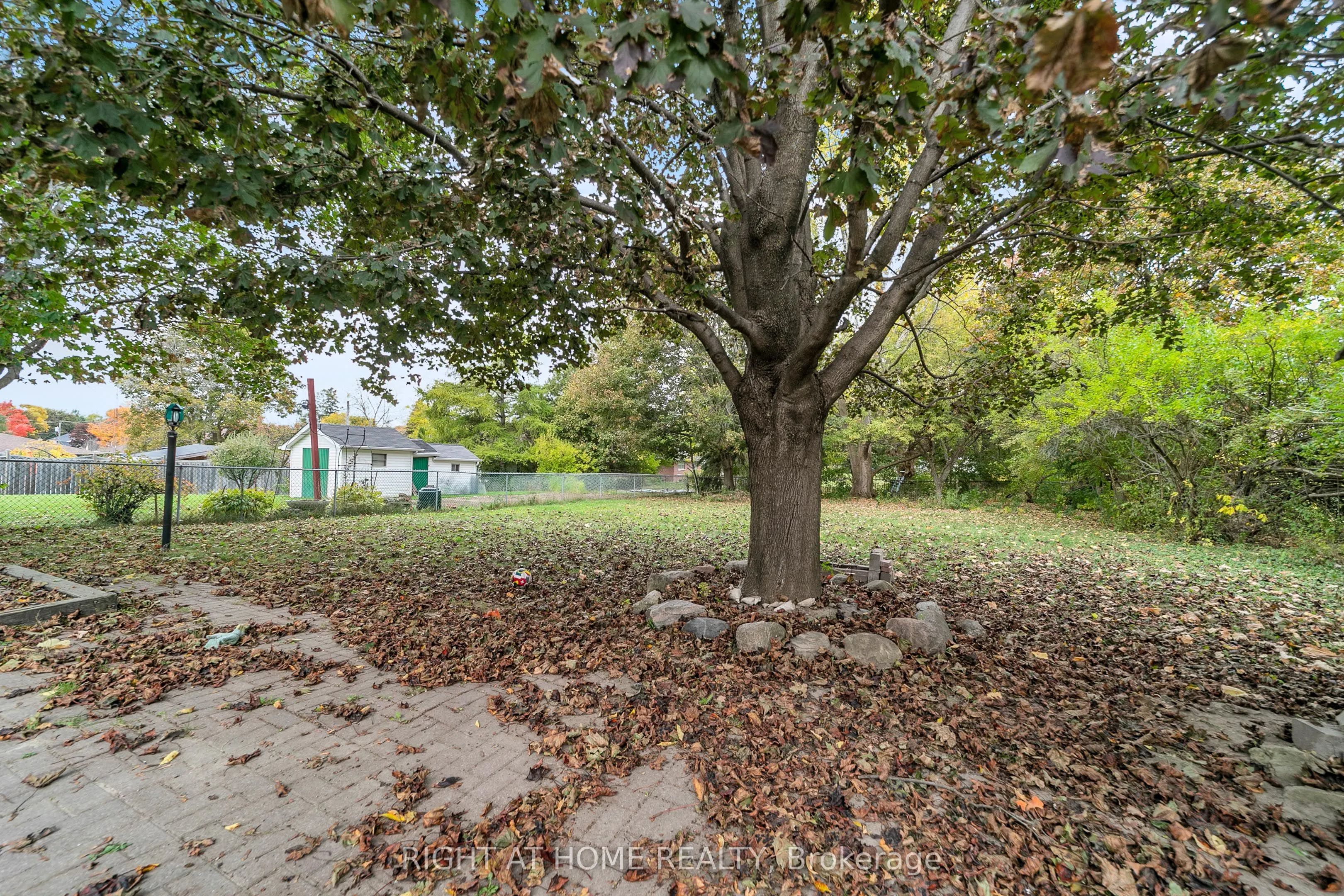 1015 Davis Drive