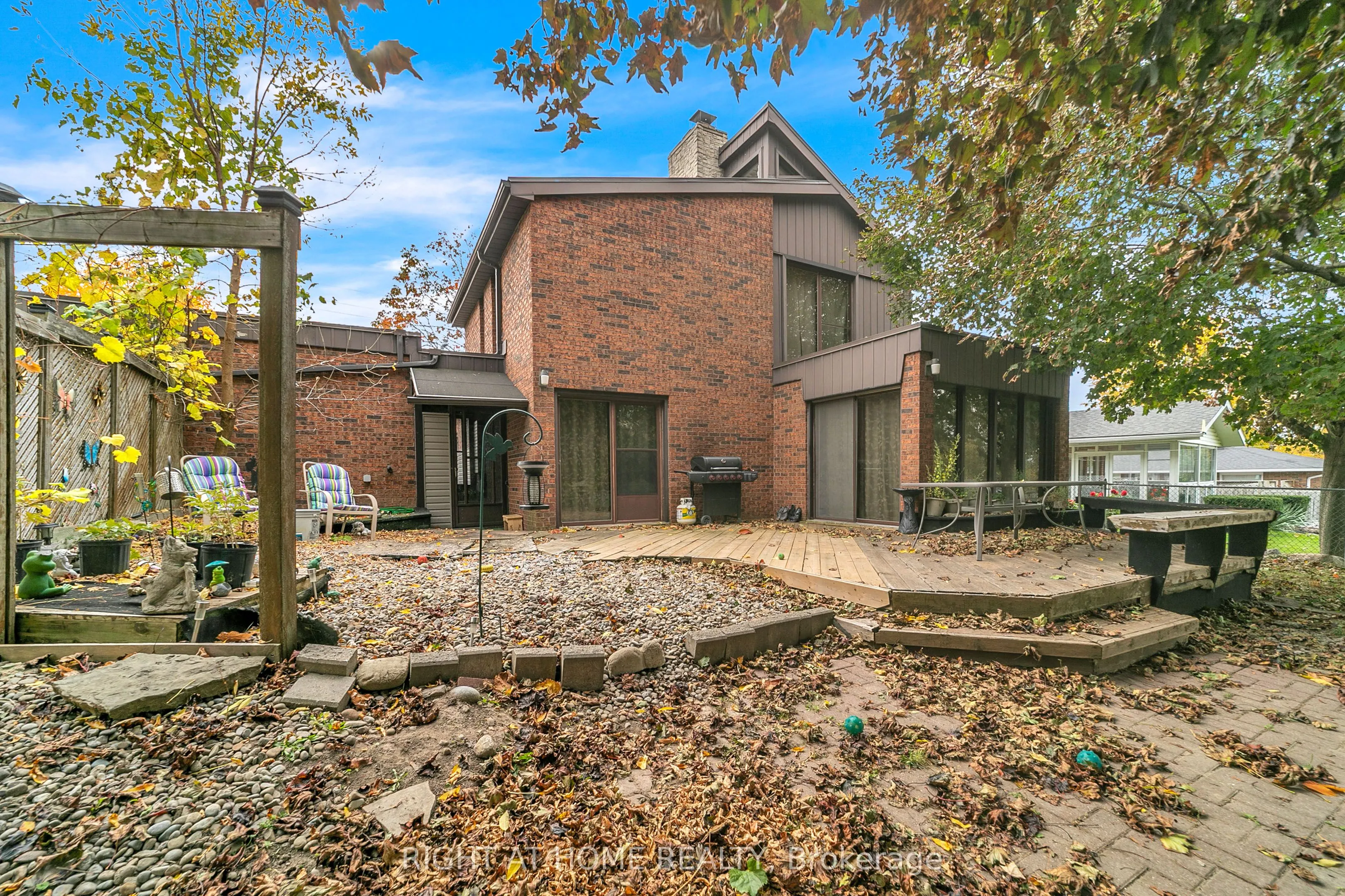 1015 Davis Drive