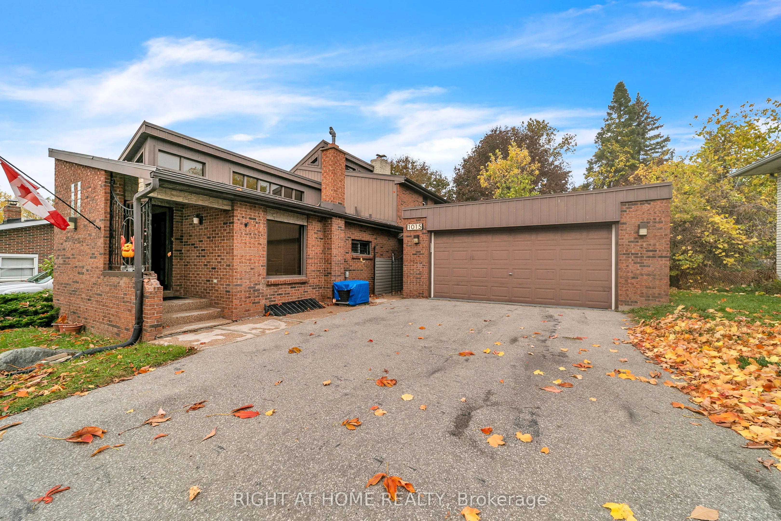 1015 Davis Drive