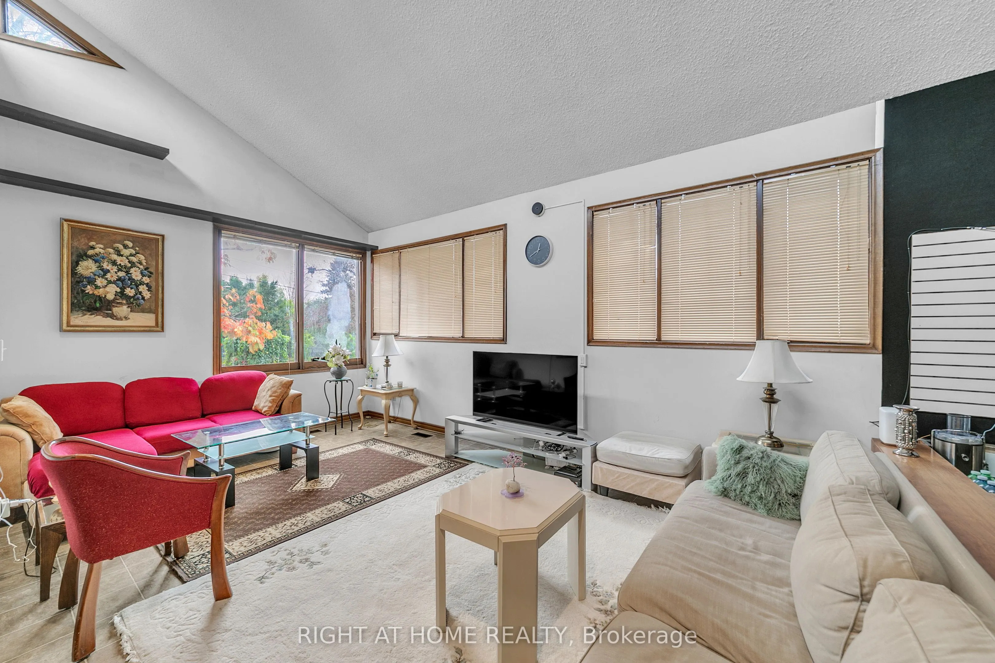 1015 Davis Drive