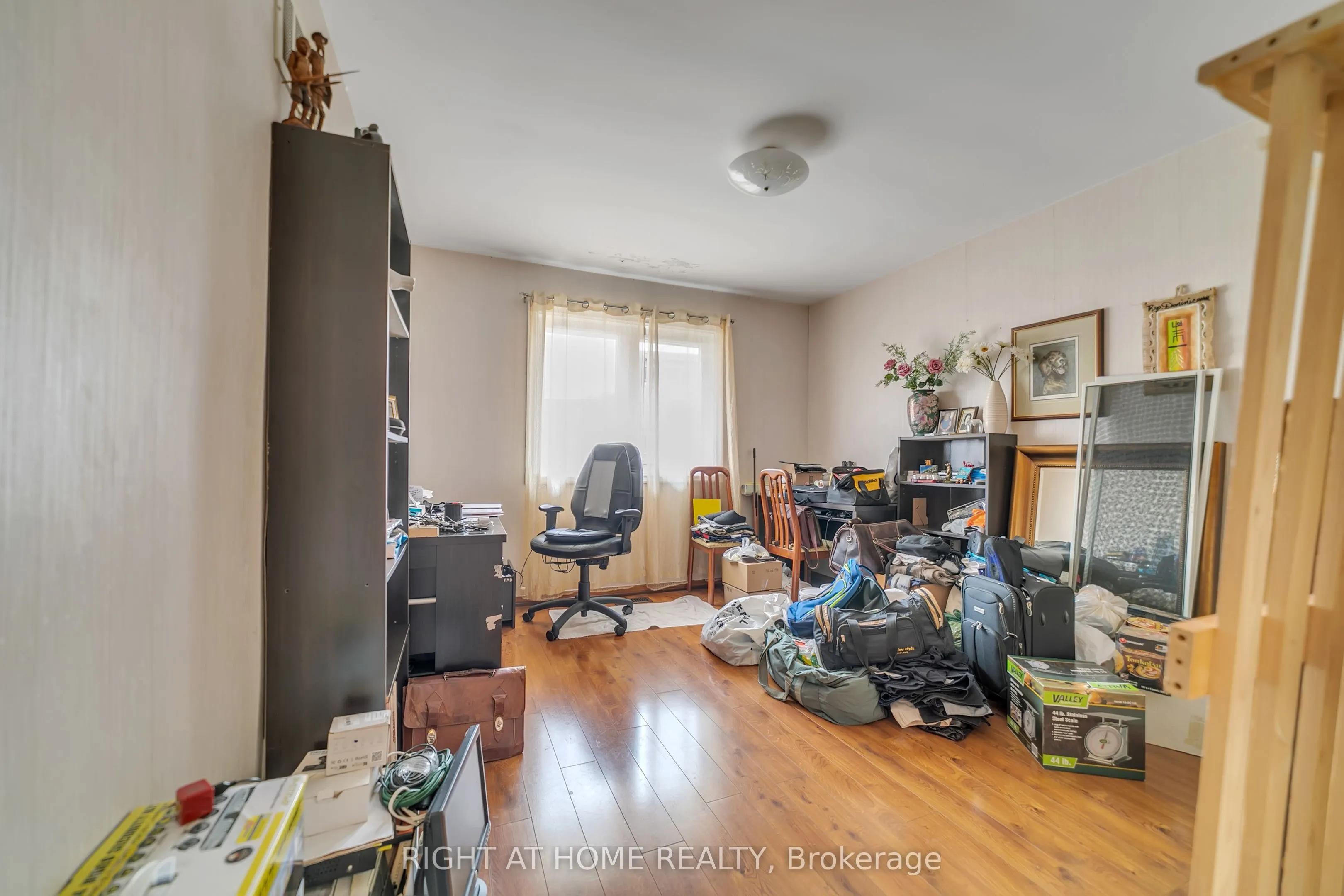 1025 Davis Drive