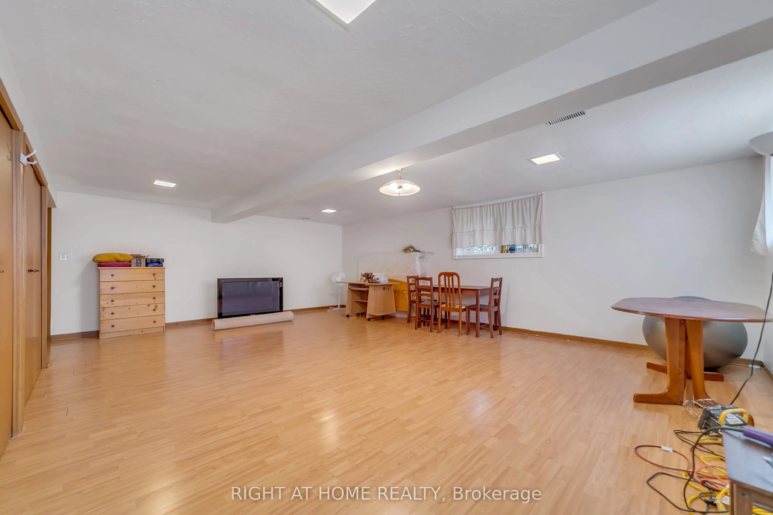 1025 Davis Drive
