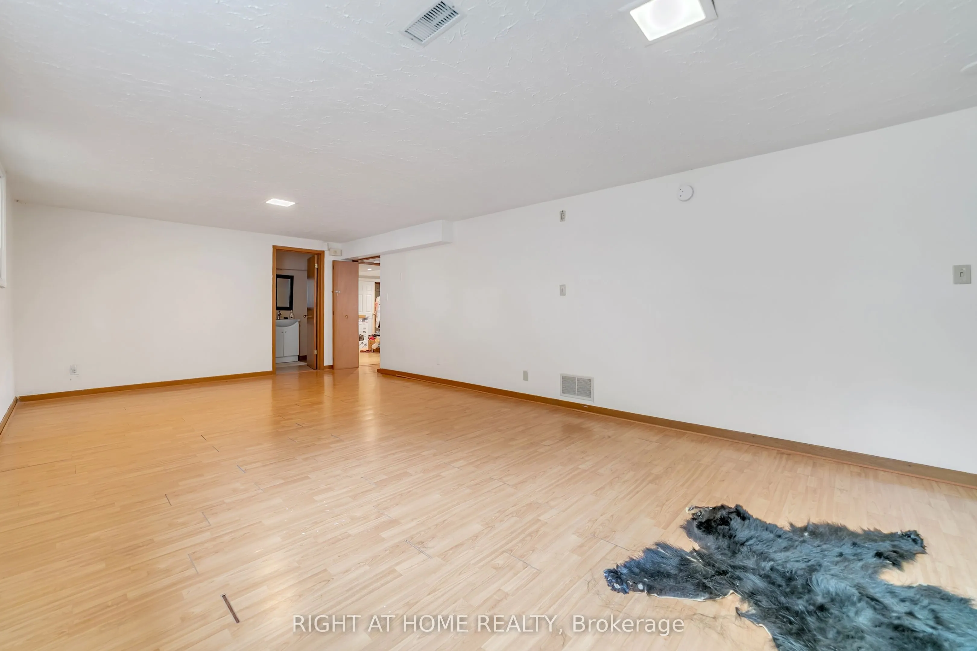 1025 Davis Drive