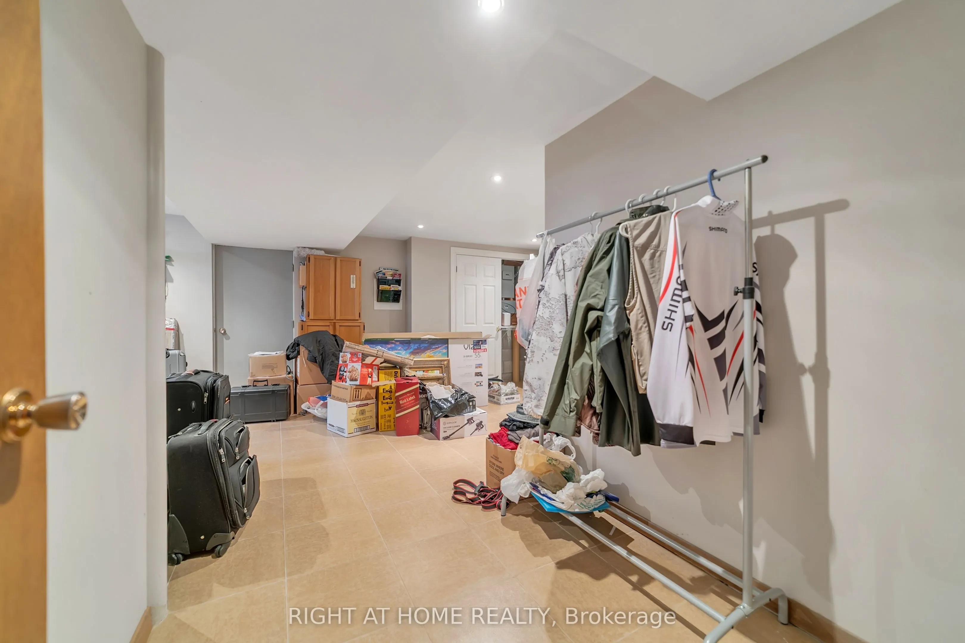 1025 Davis Drive