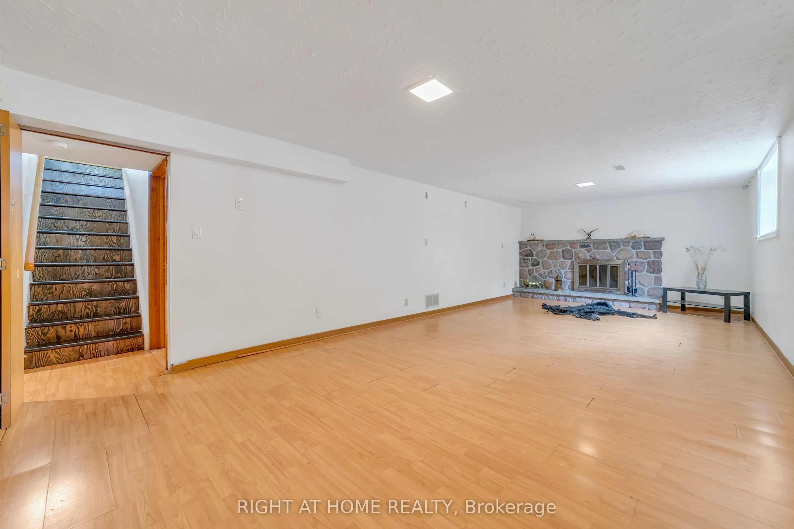 1025 Davis Drive