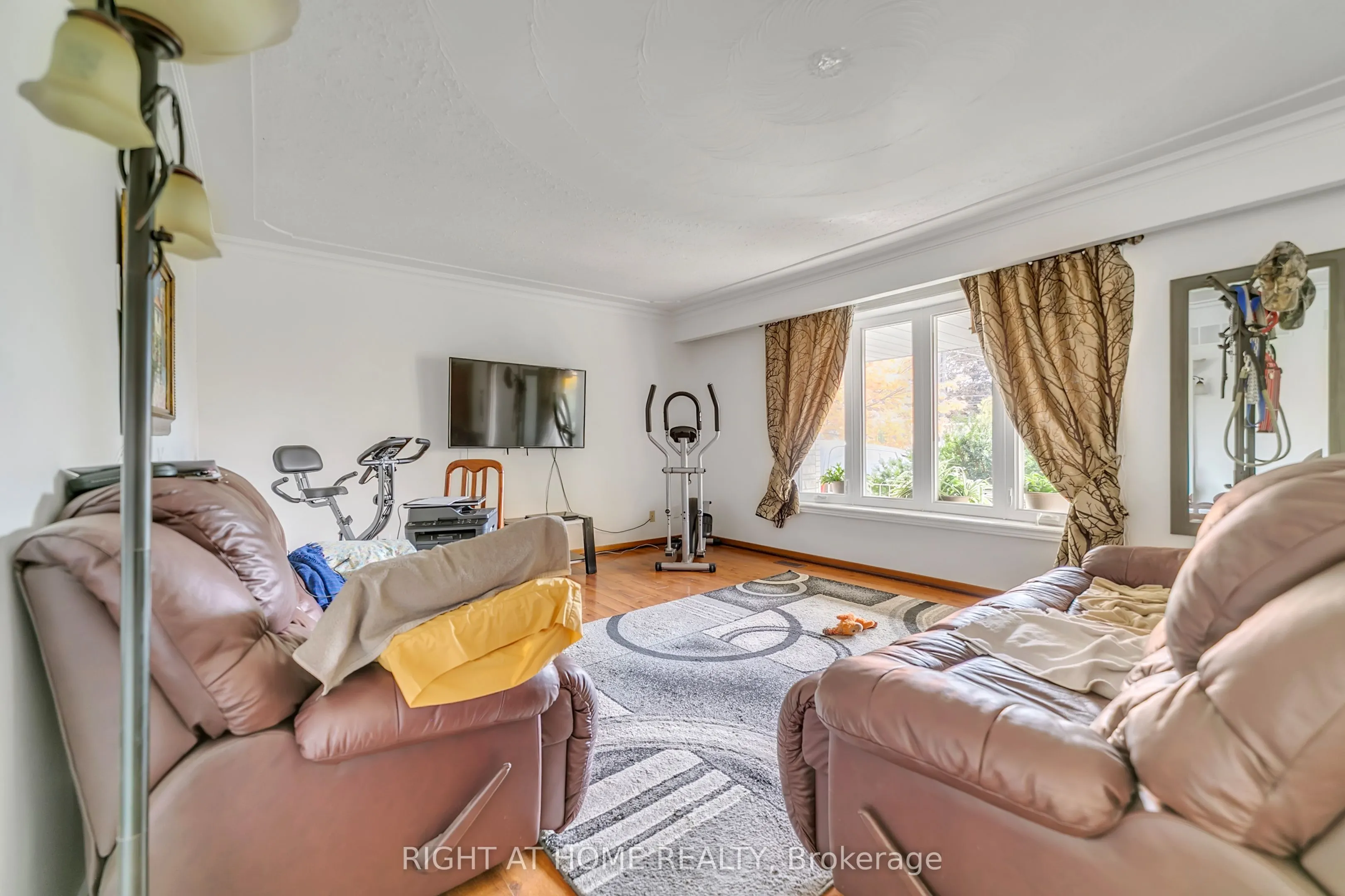 1025 Davis Drive