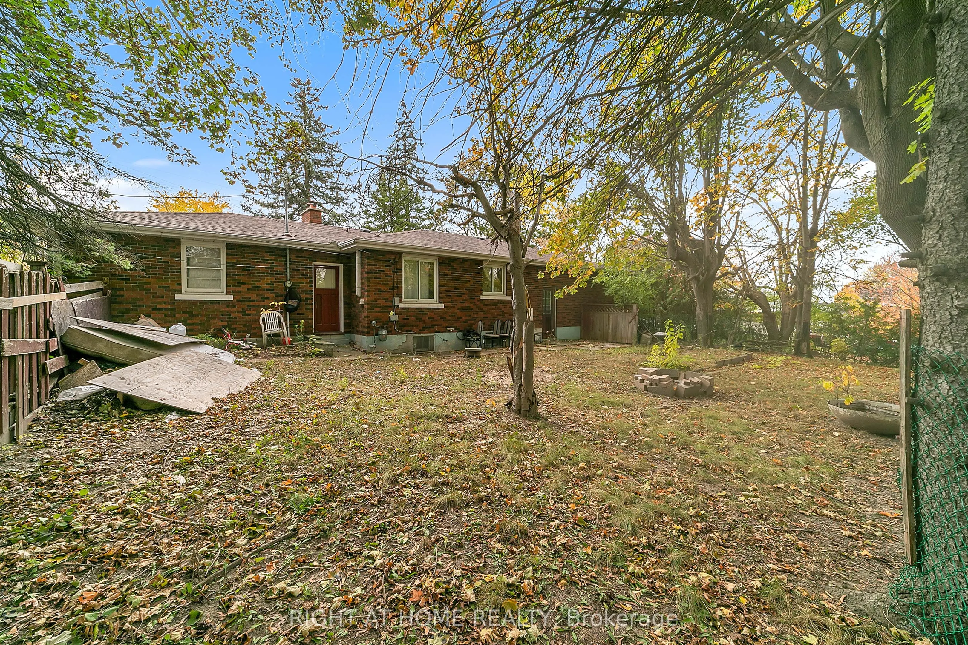 1029 Davis Drive